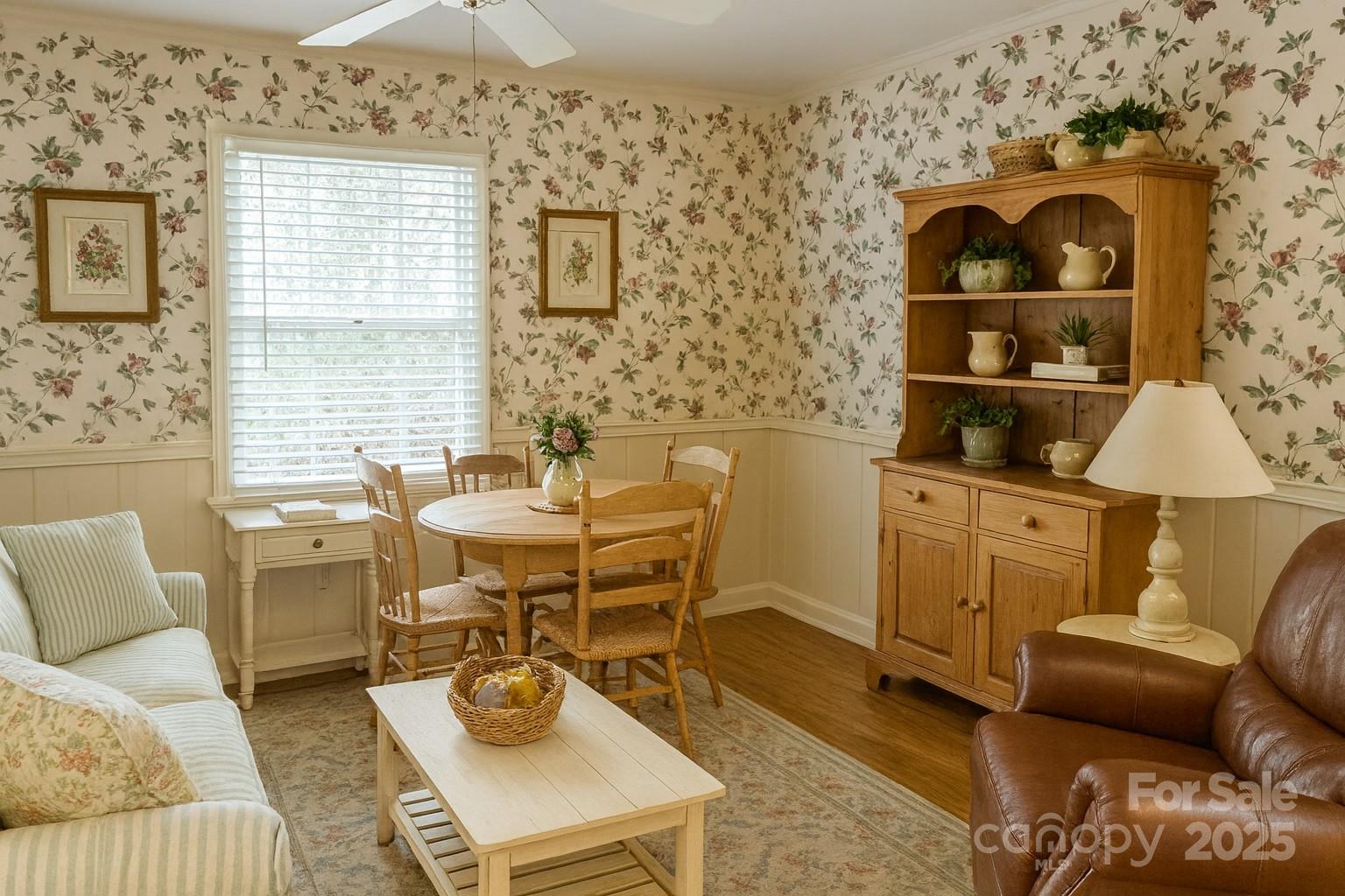 1108 Hibriten Drive SE