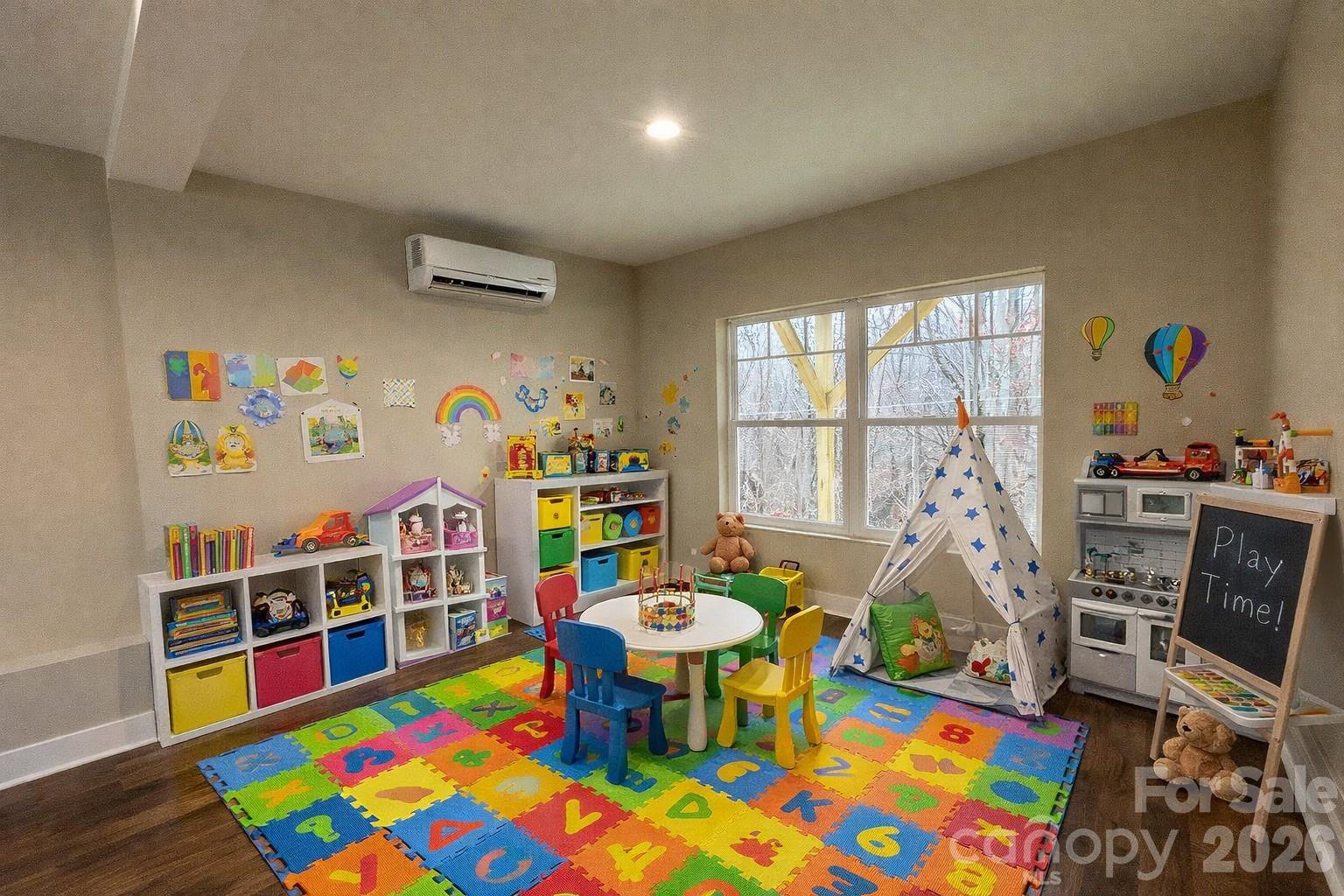 420 Scarlett Oak Court NE