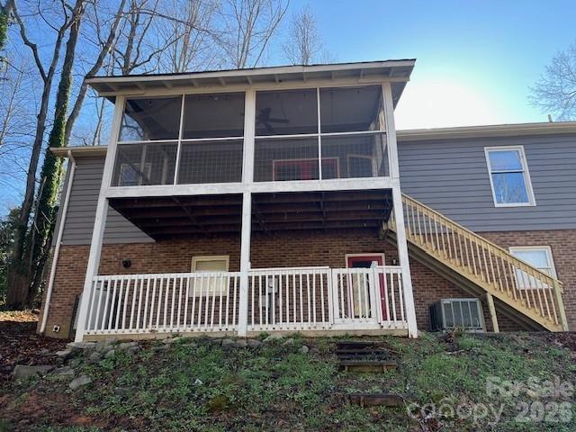 1503 Indian Hills Drive
