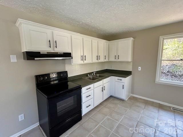 201 Brookdale Place NW