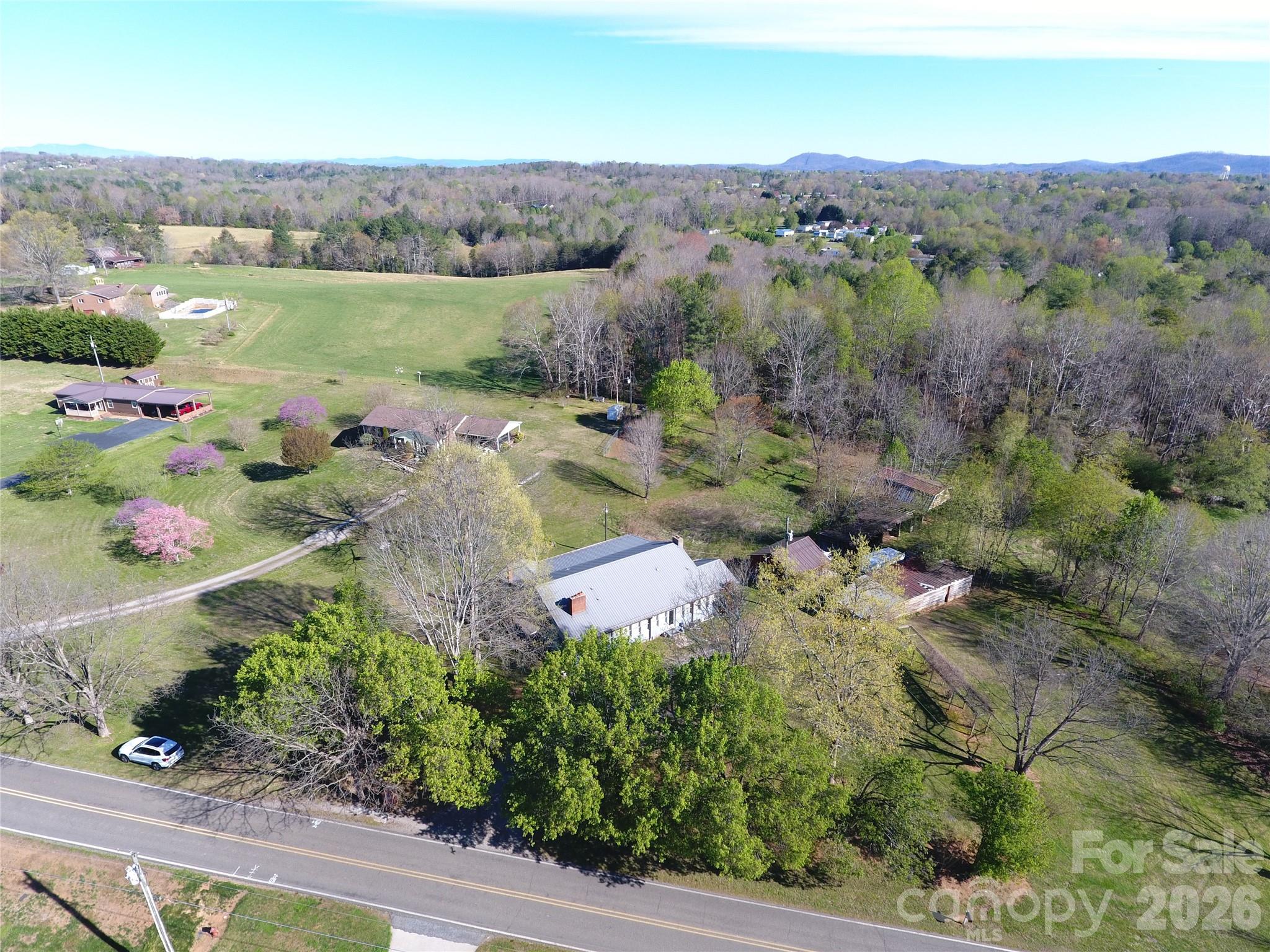 4543 Horseshoe Bend Road