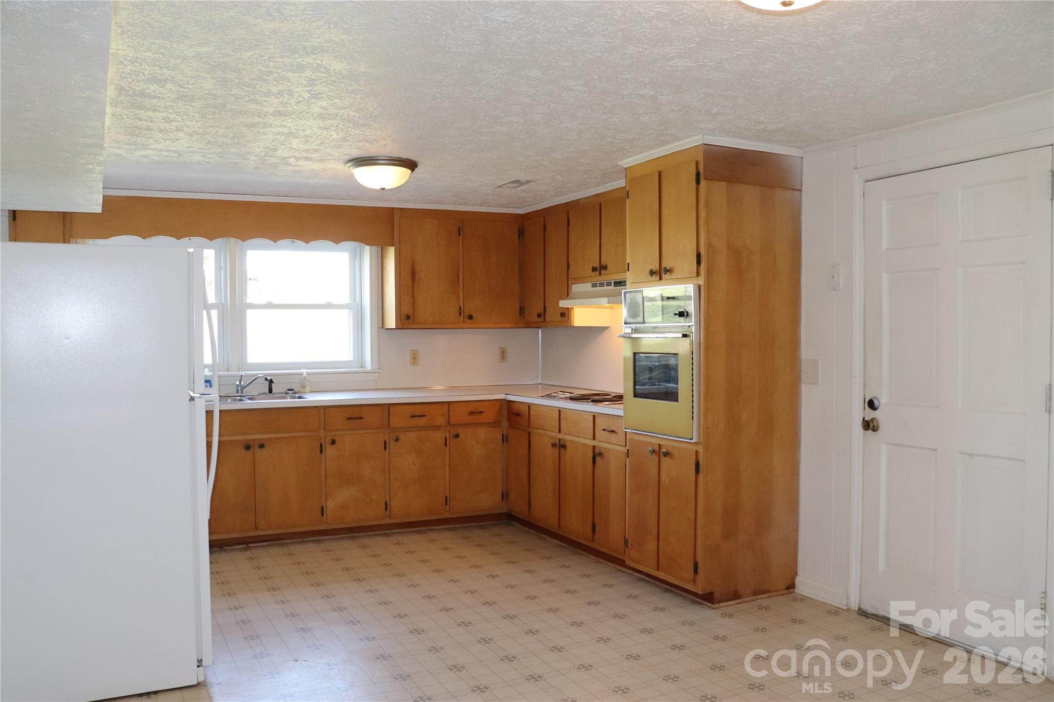 4543 Horseshoe Bend Road