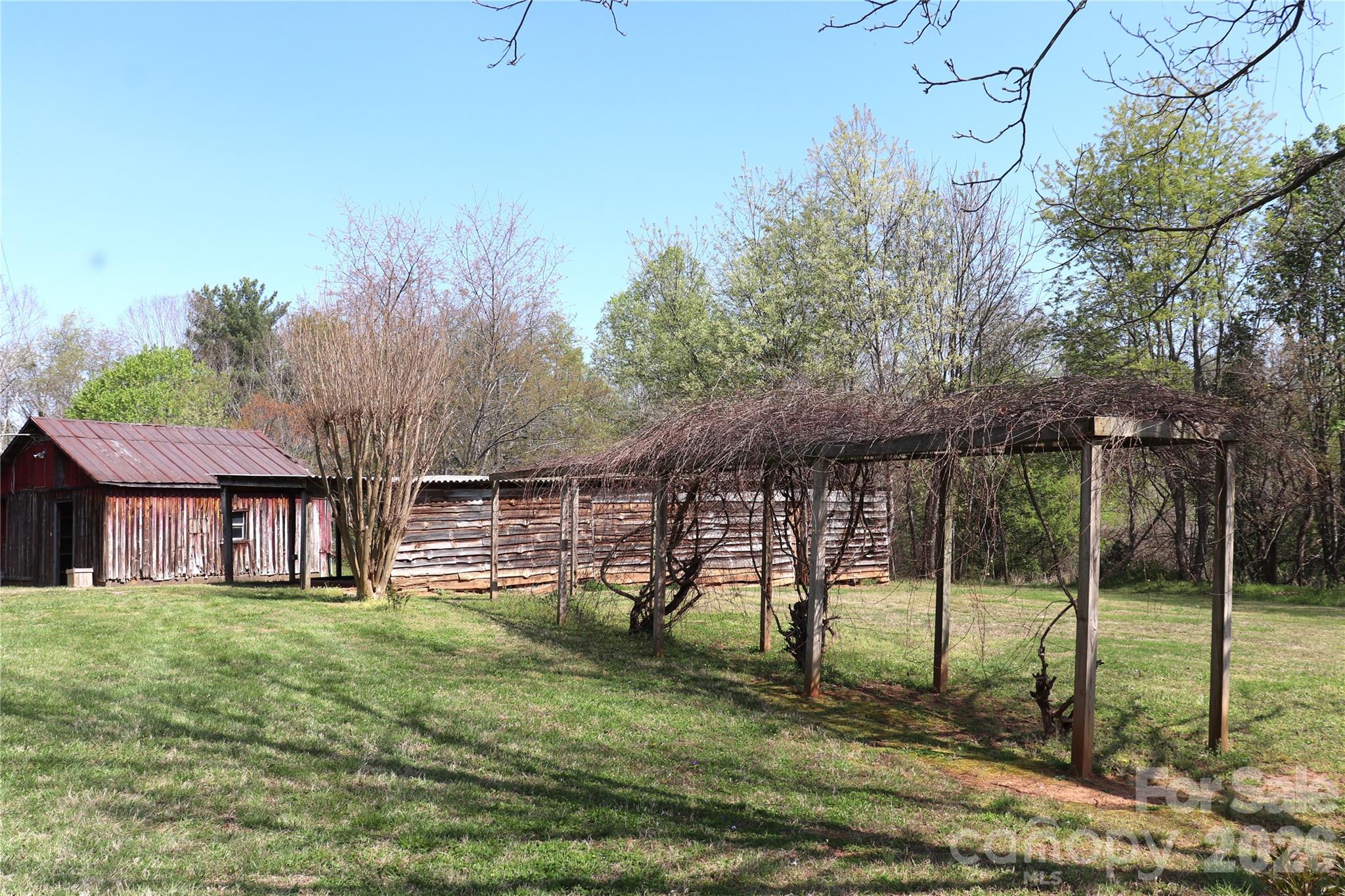 4543 Horseshoe Bend Road