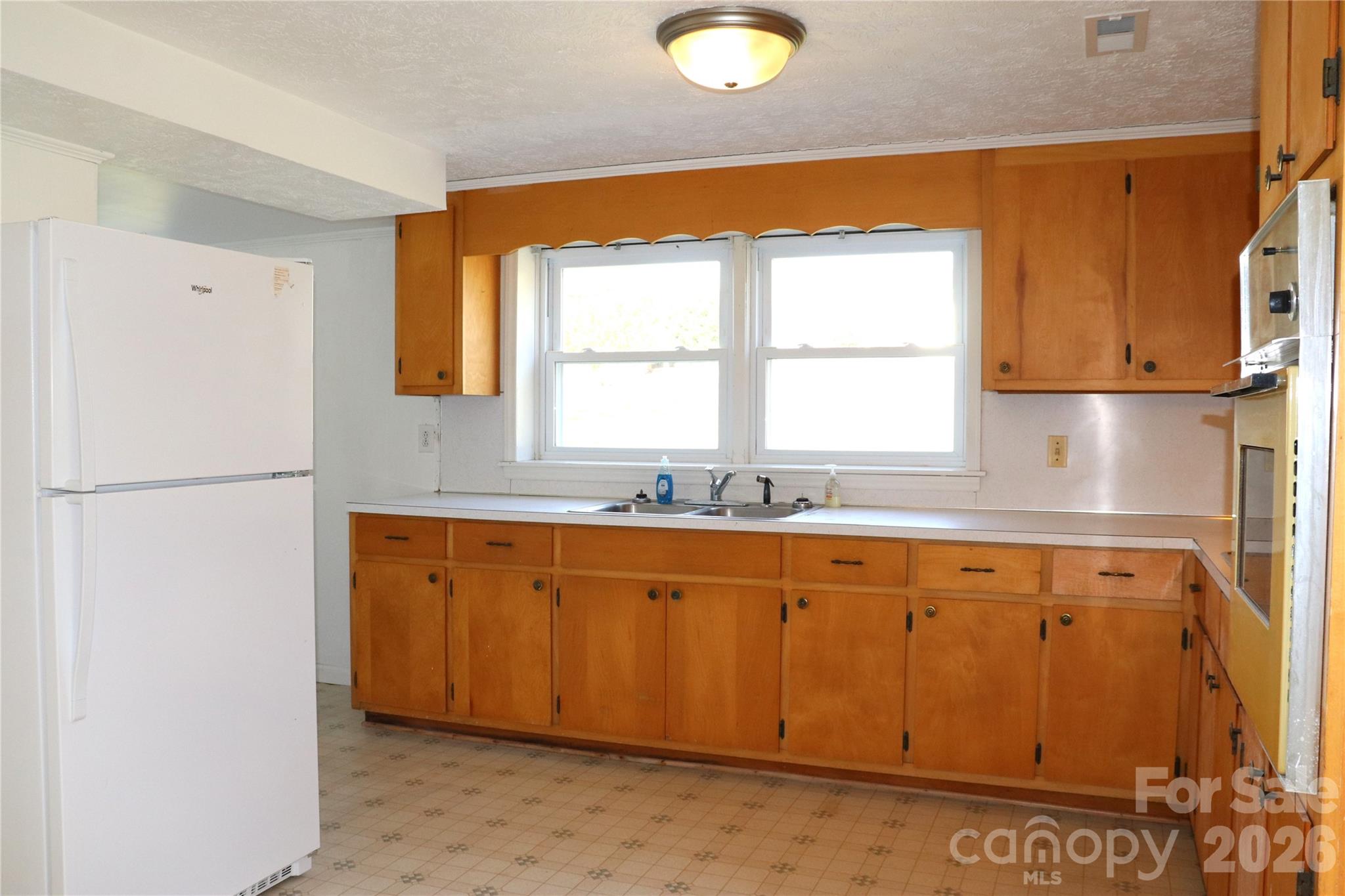 4543 Horseshoe Bend Road