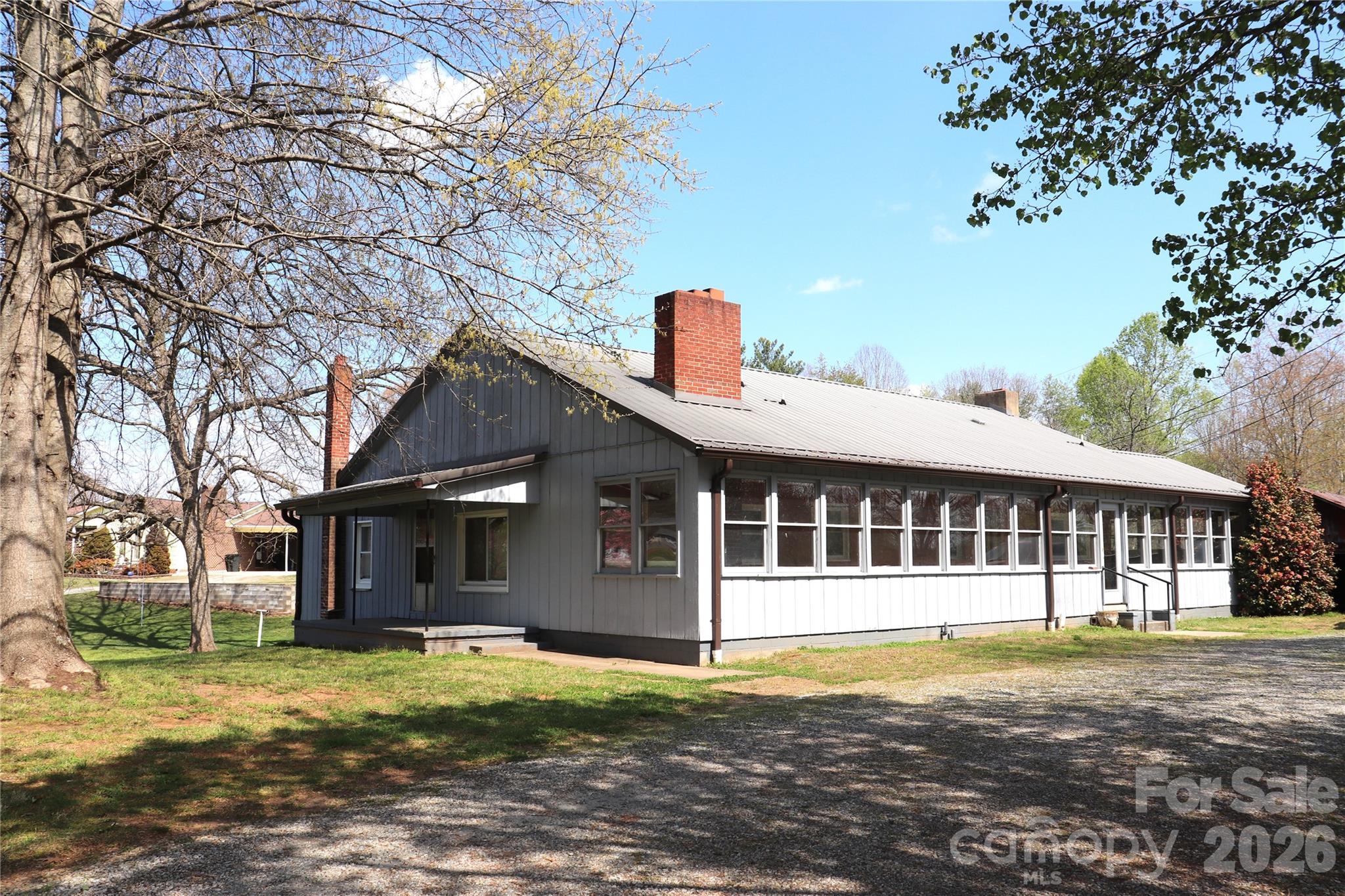 4543 Horseshoe Bend Road