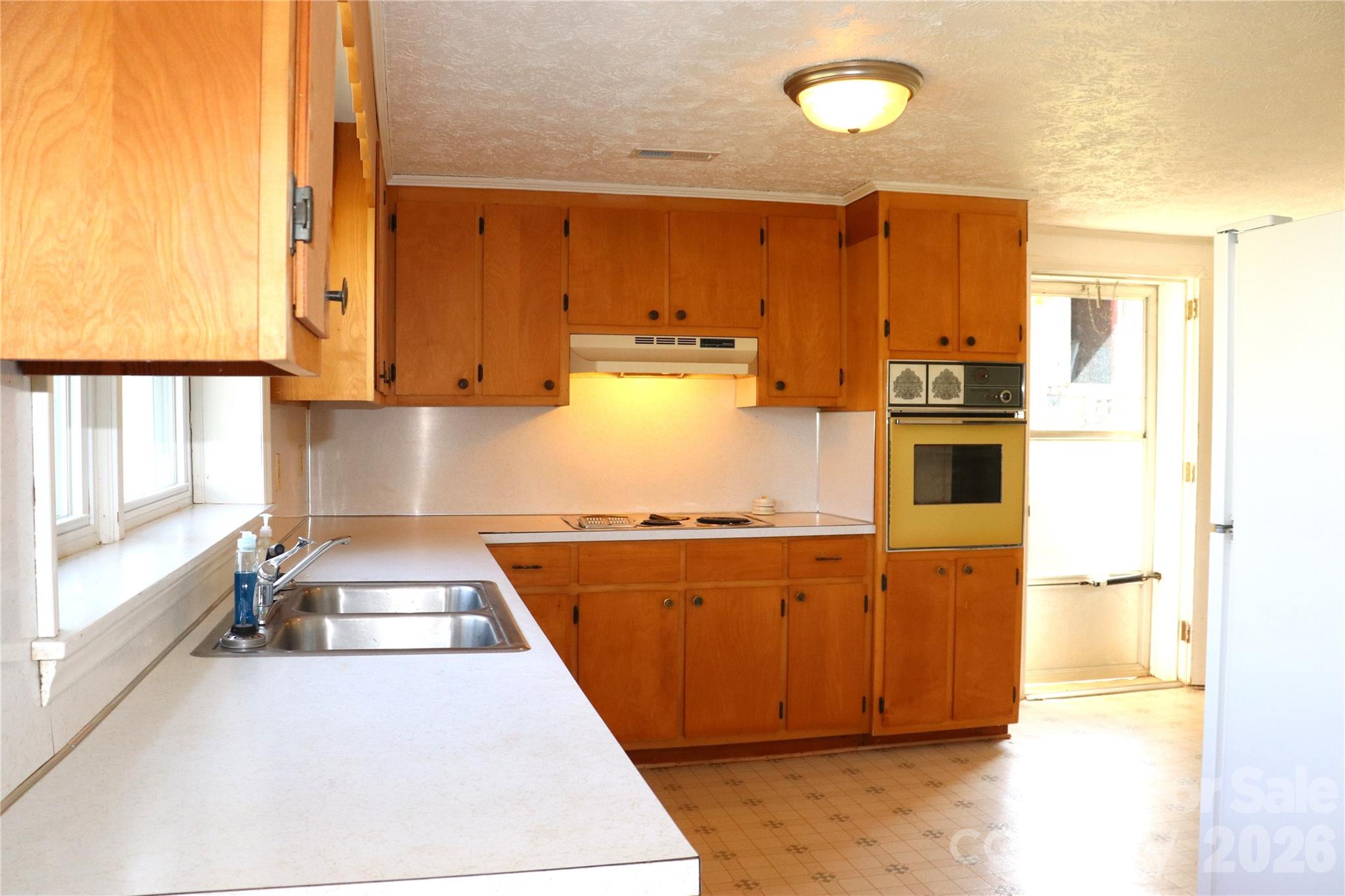 4543 Horseshoe Bend Road