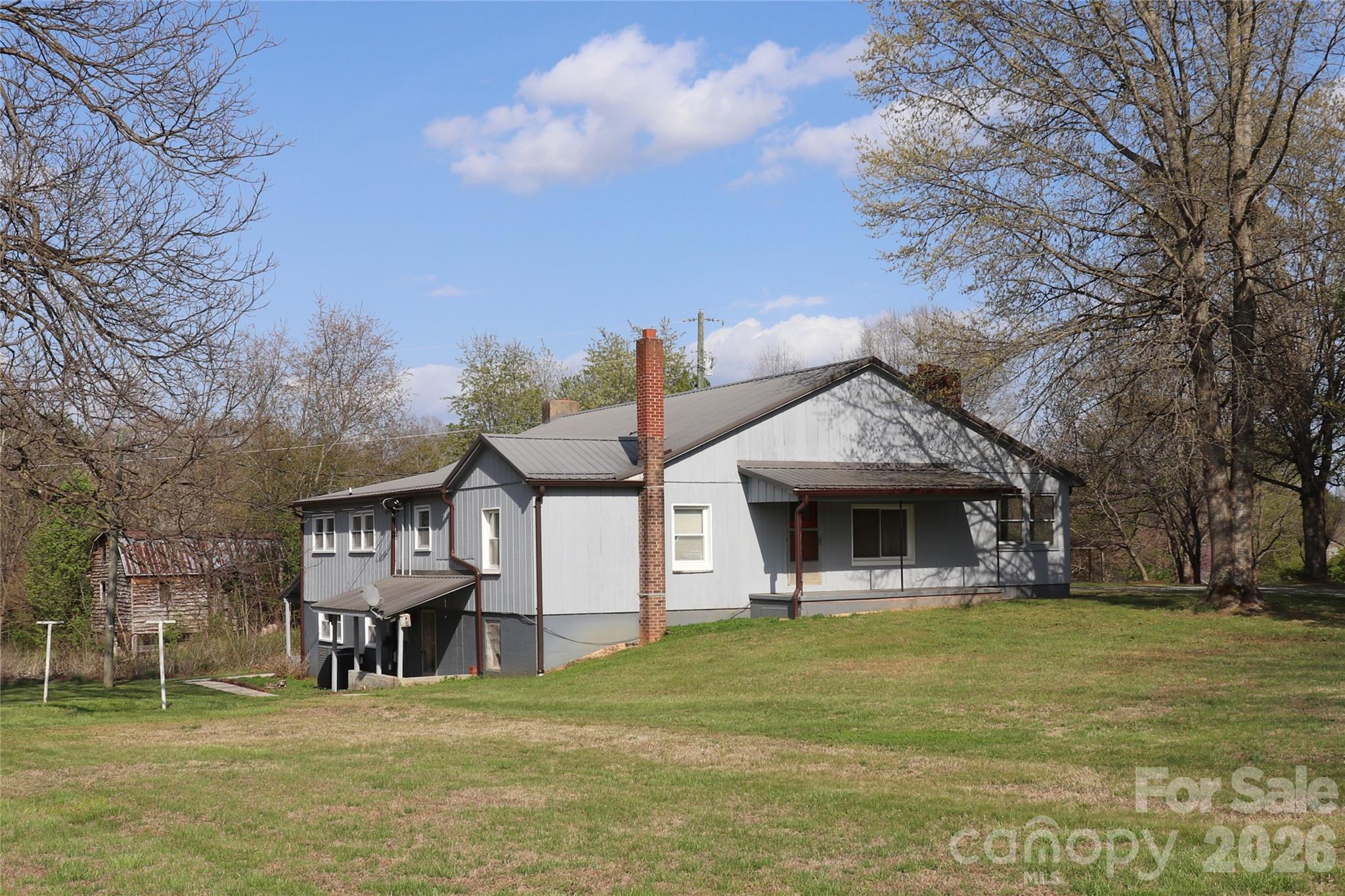 4543 Horseshoe Bend Road