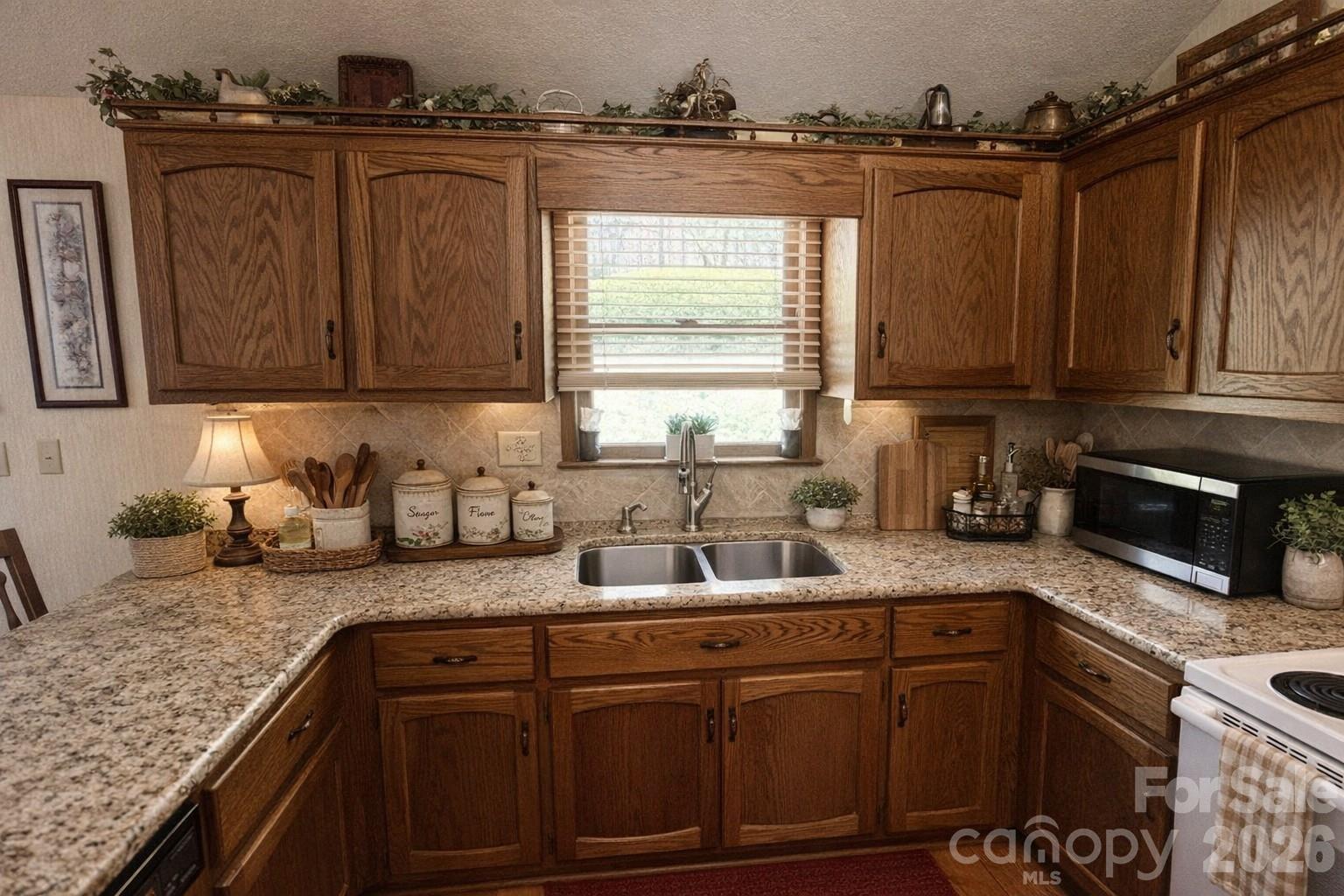 3558 Playmore Beach Road