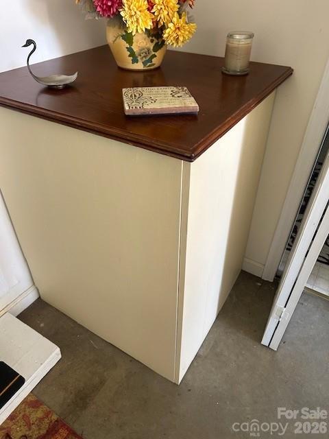 3558 Playmore Beach Road