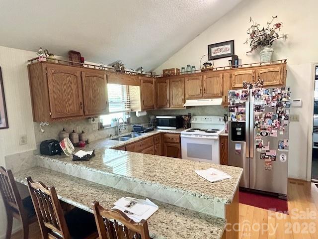 3558 Playmore Beach Road