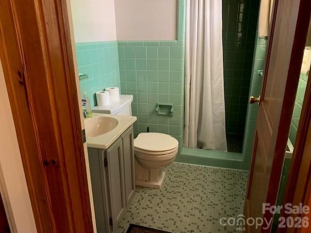 811 Hilton Street NE