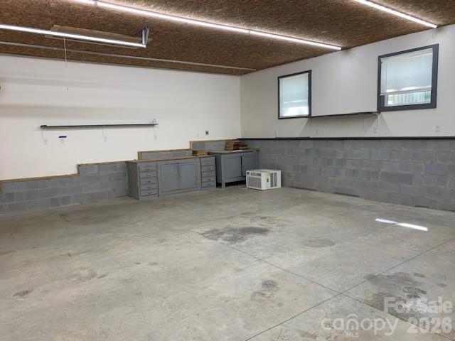 811 Hilton Street NE