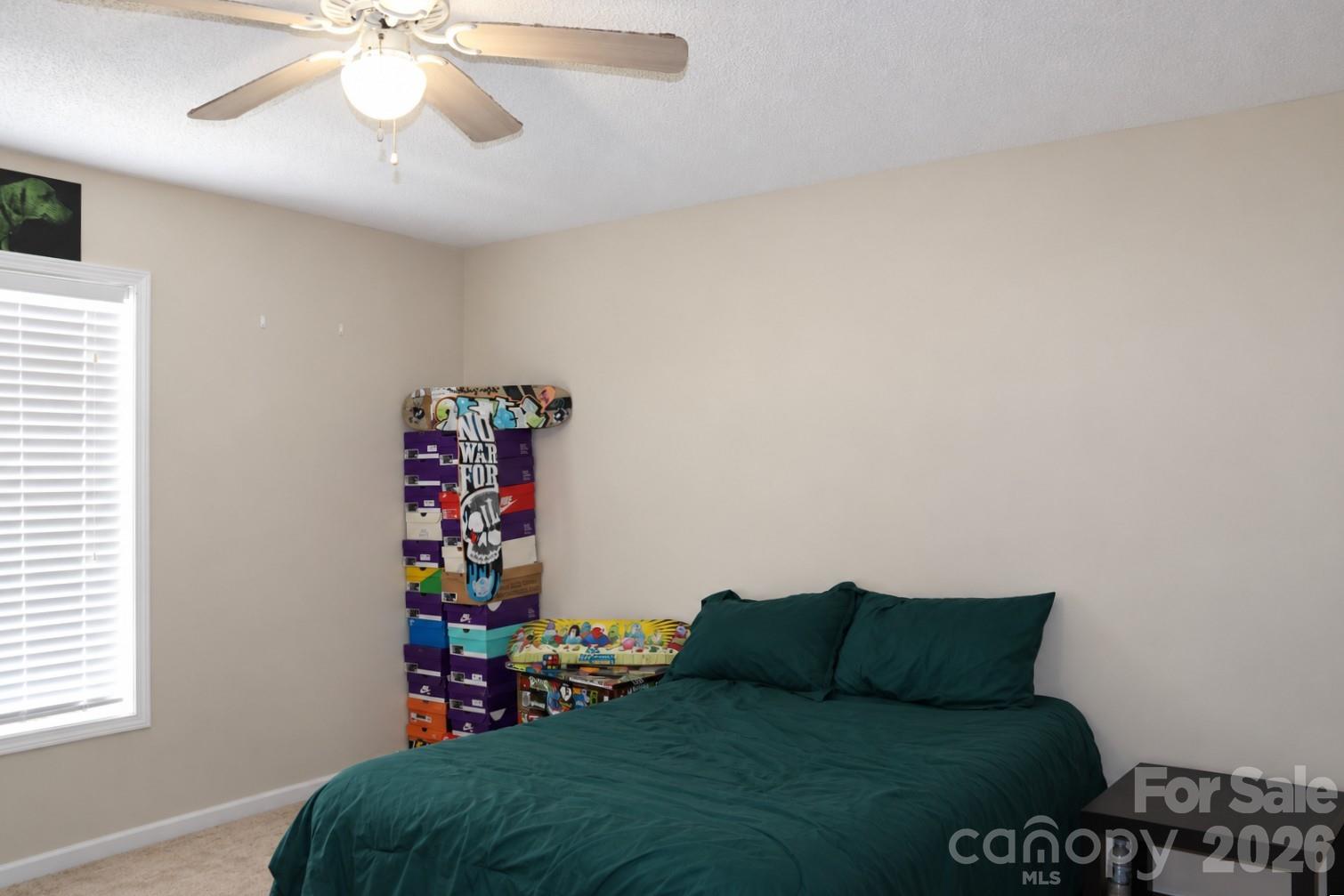 102-116 King Henry Lane
