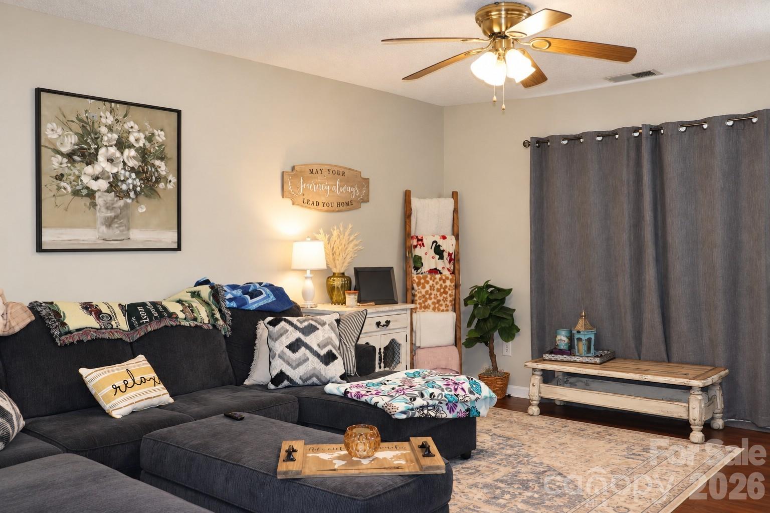 102-116 King Henry Lane