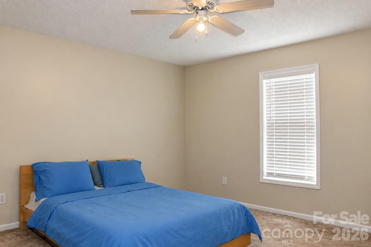 102-116 King Henry Lane