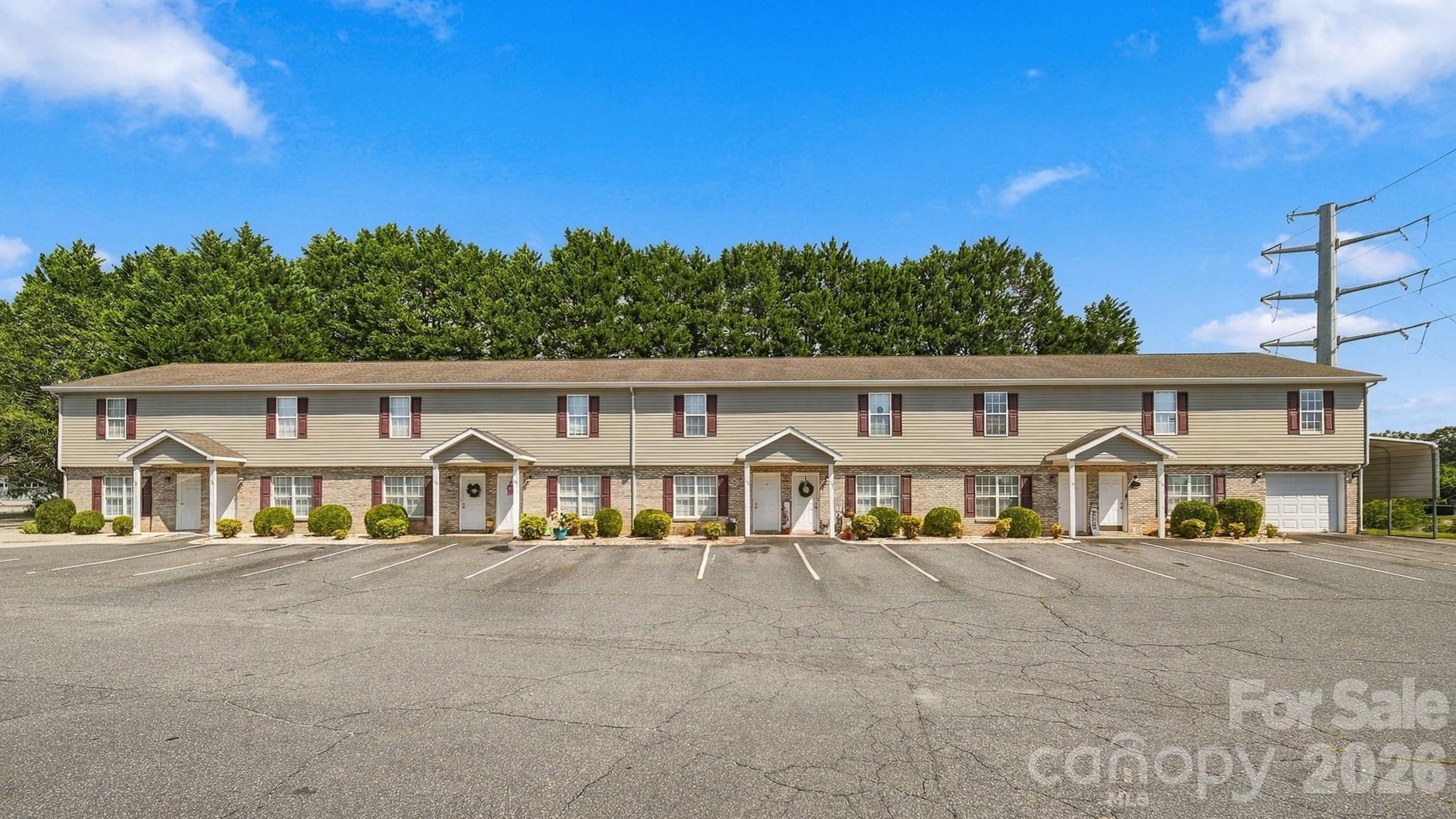 102-116 King Henry Lane