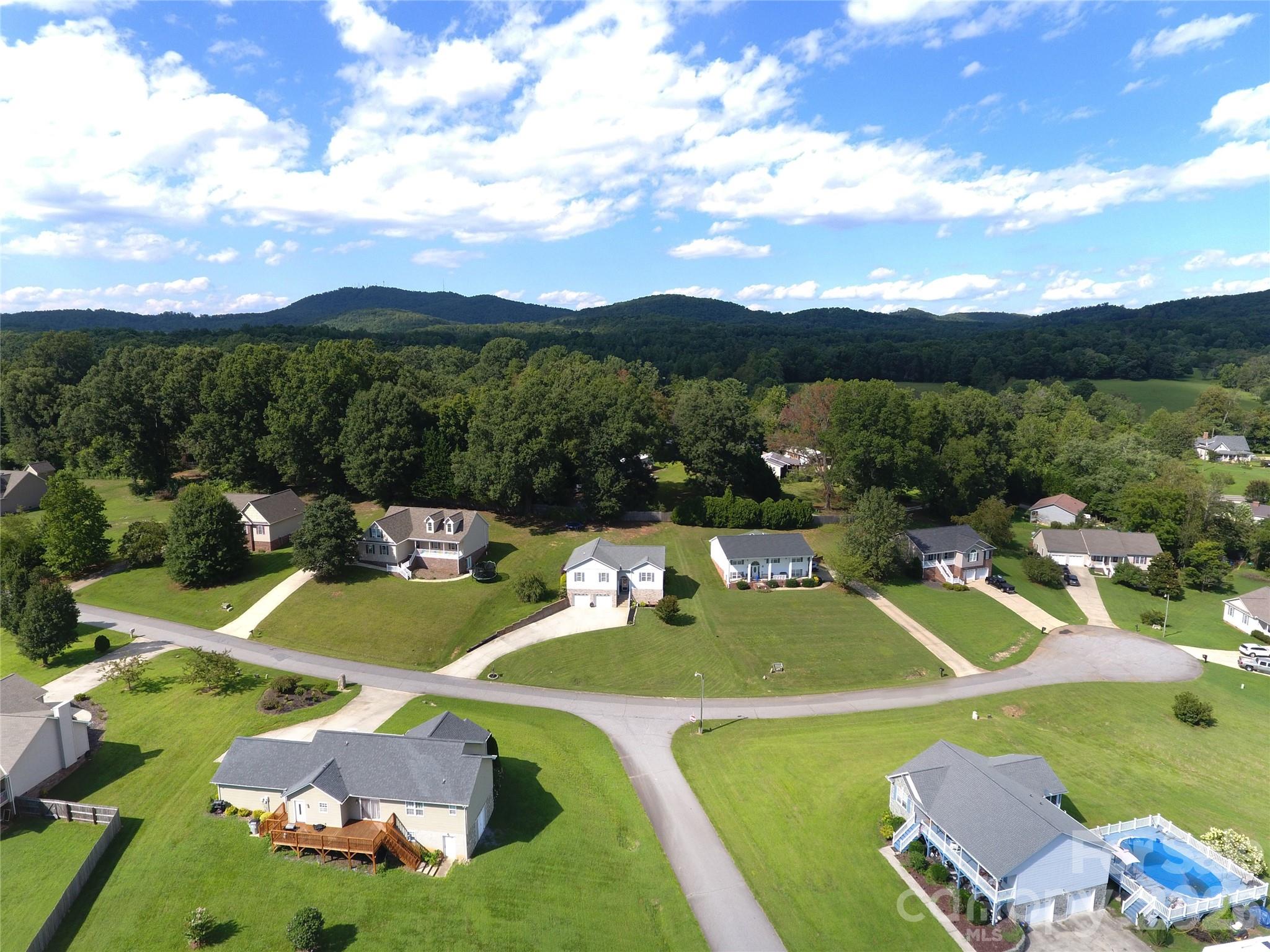 2135 Olde Farm Road SE Unit: 9