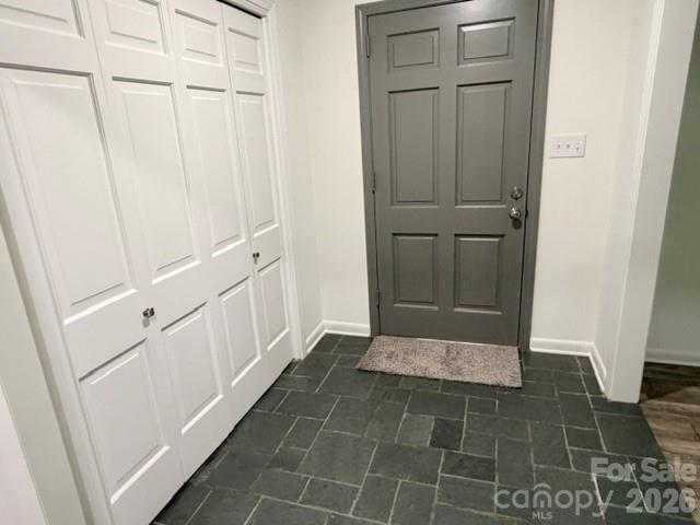 845 Cherokee Place SW