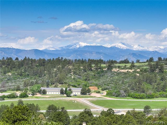 1085 Golf Estates Point