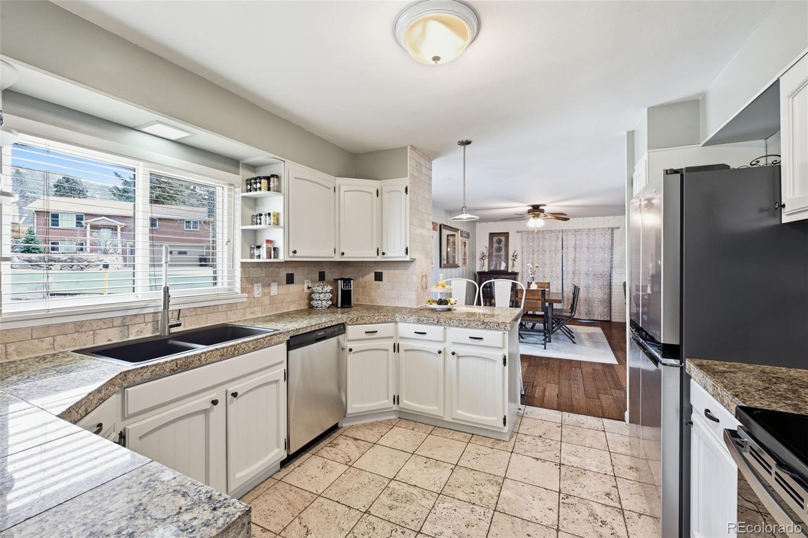 571 Vista Drive