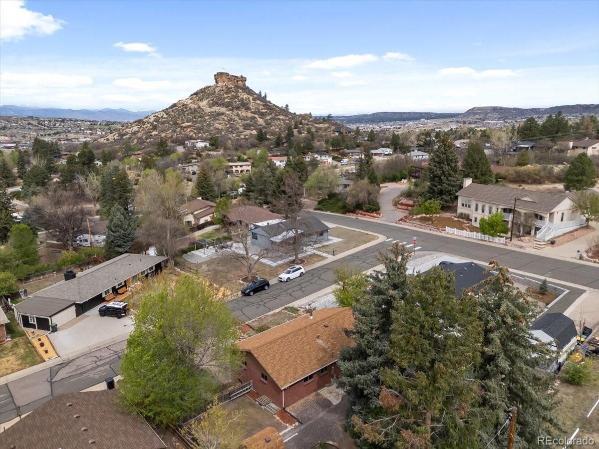 570 Vista Drive
