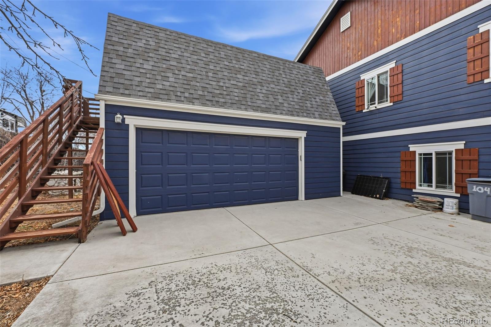 122 N Gilbert Street