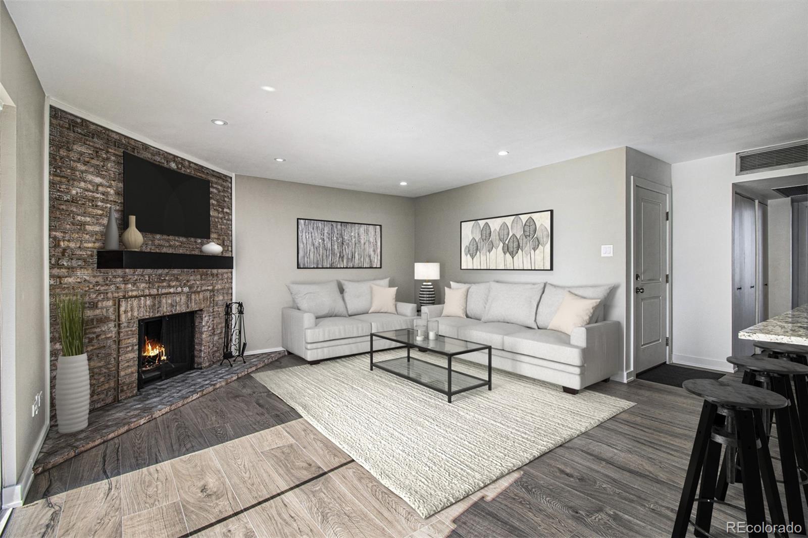 3331 S Monaco Parkway Unit: B
