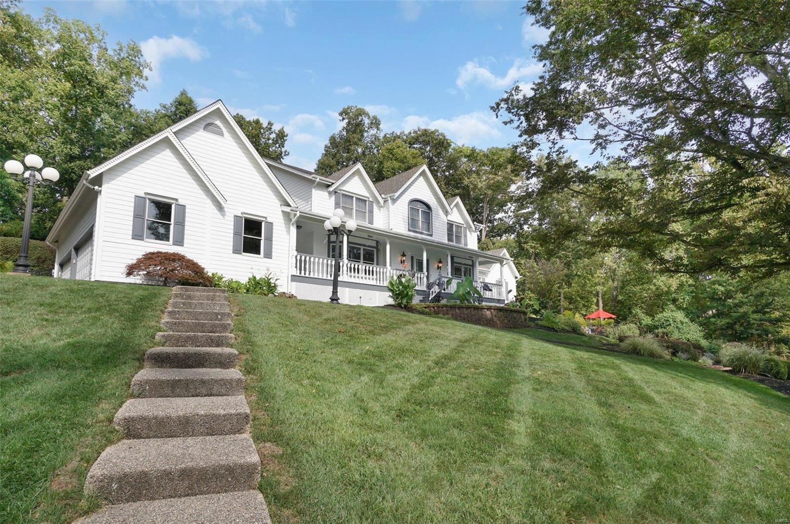 1533 Pacland Place