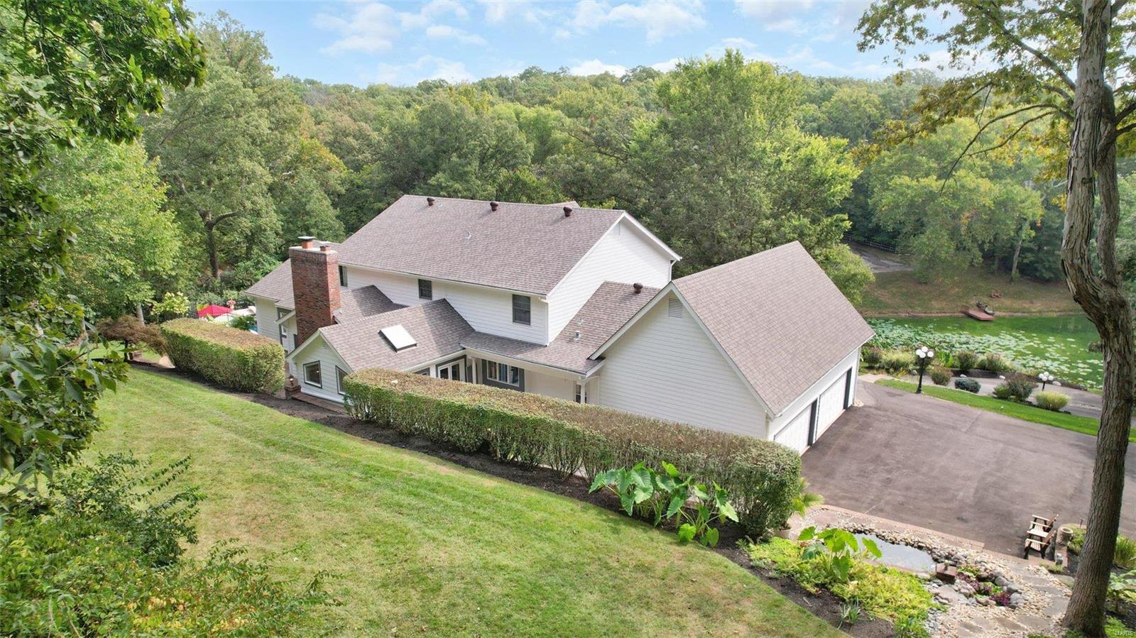 1533 Pacland Place