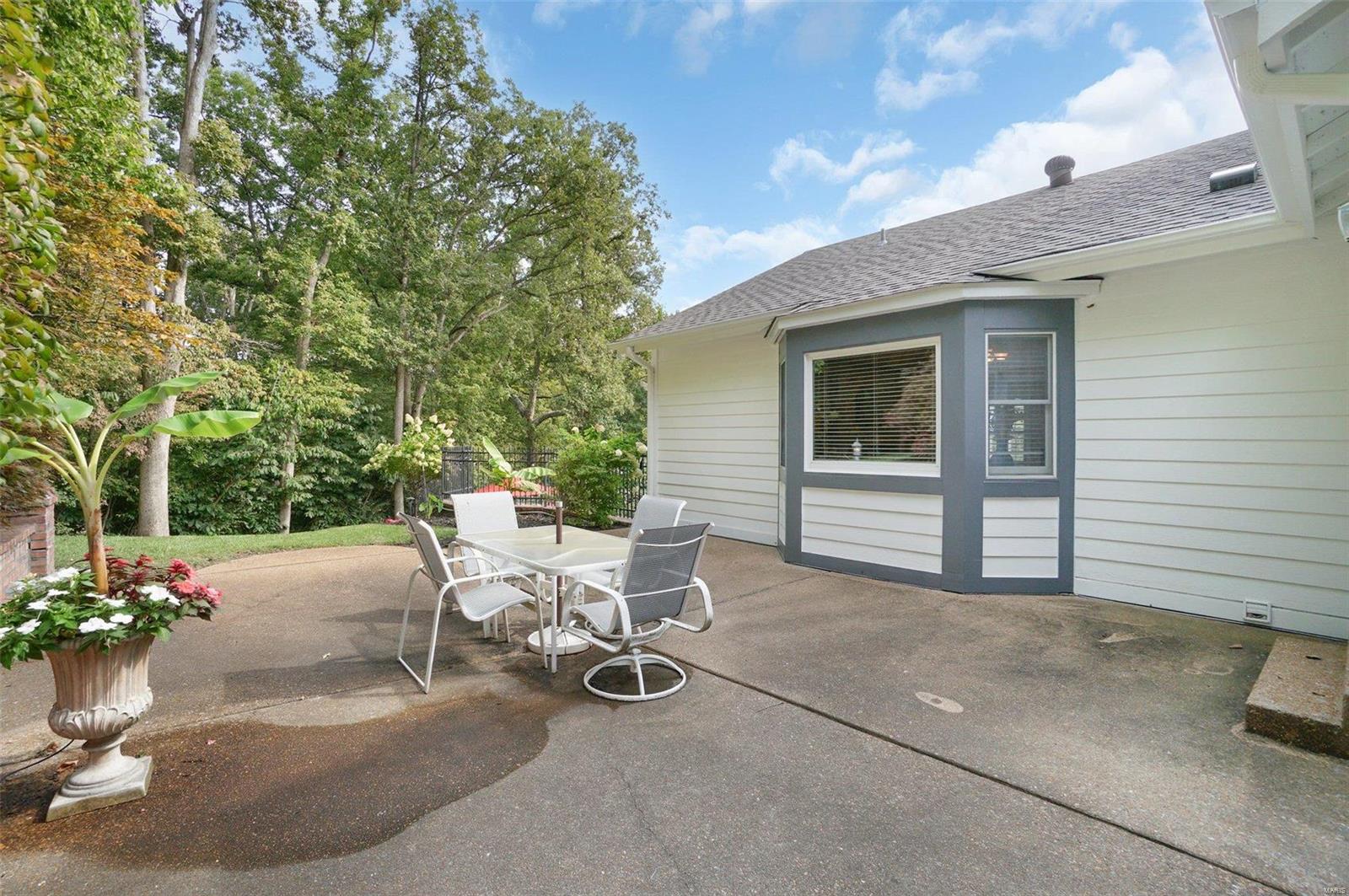 1533 Pacland Place