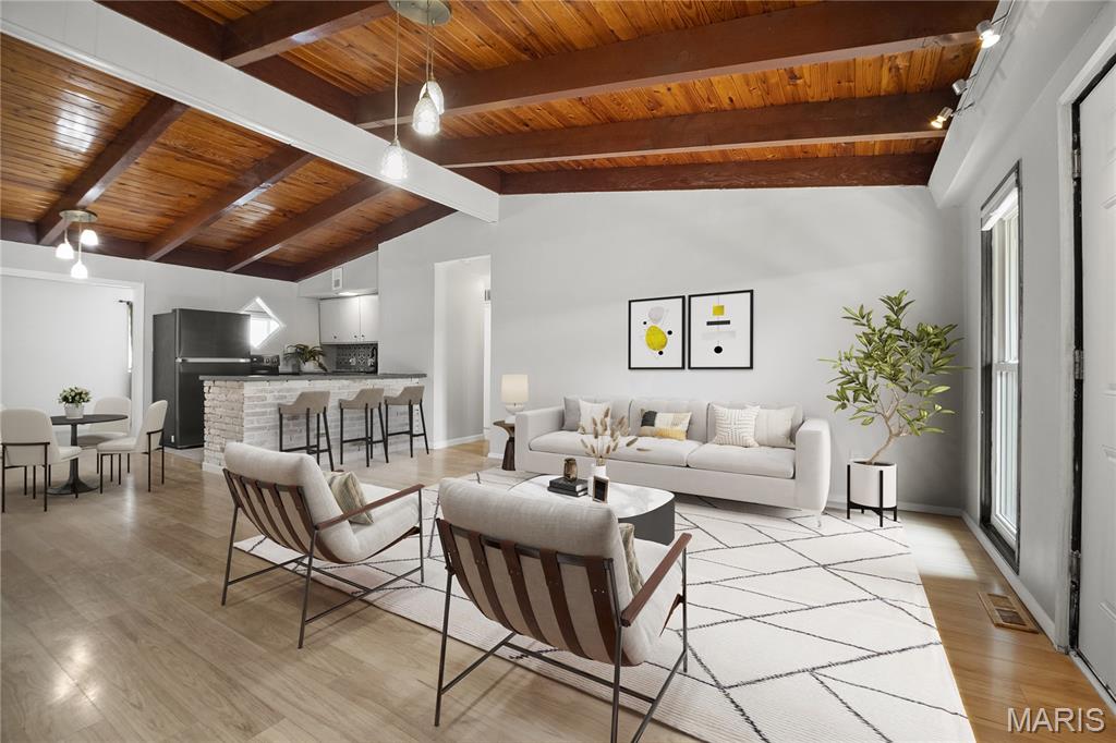 110 Coral Terrace Unit: 8