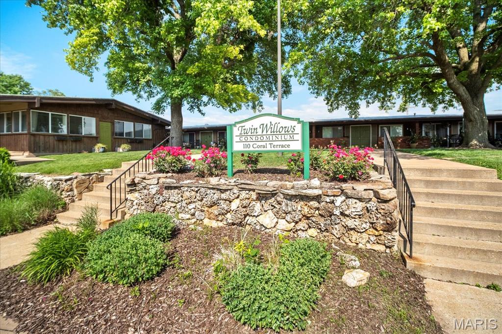 110 Coral Terrace Unit: 8