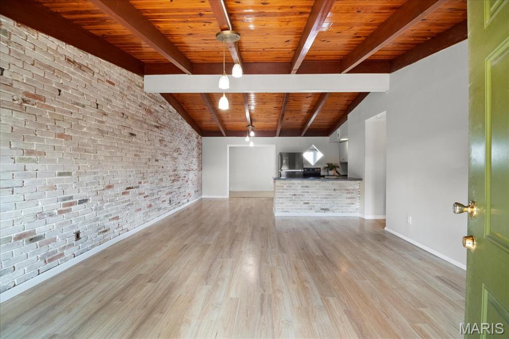 110 Coral Terrace Unit: 8