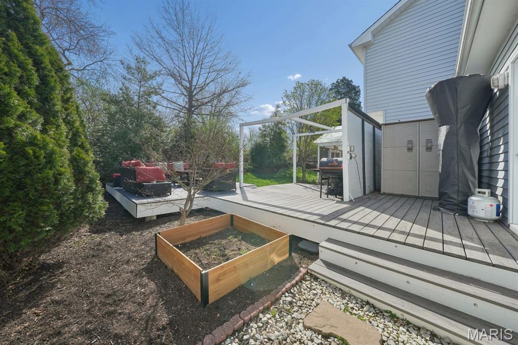 846 Pheasant Woods Drive