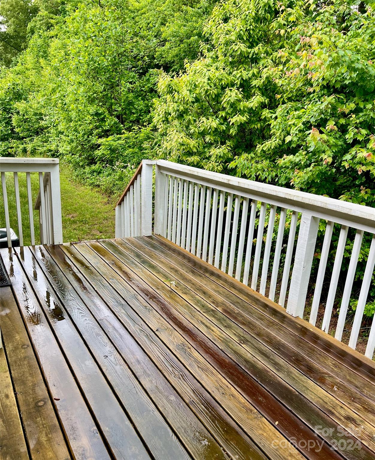 1402 Hyde Park Drive