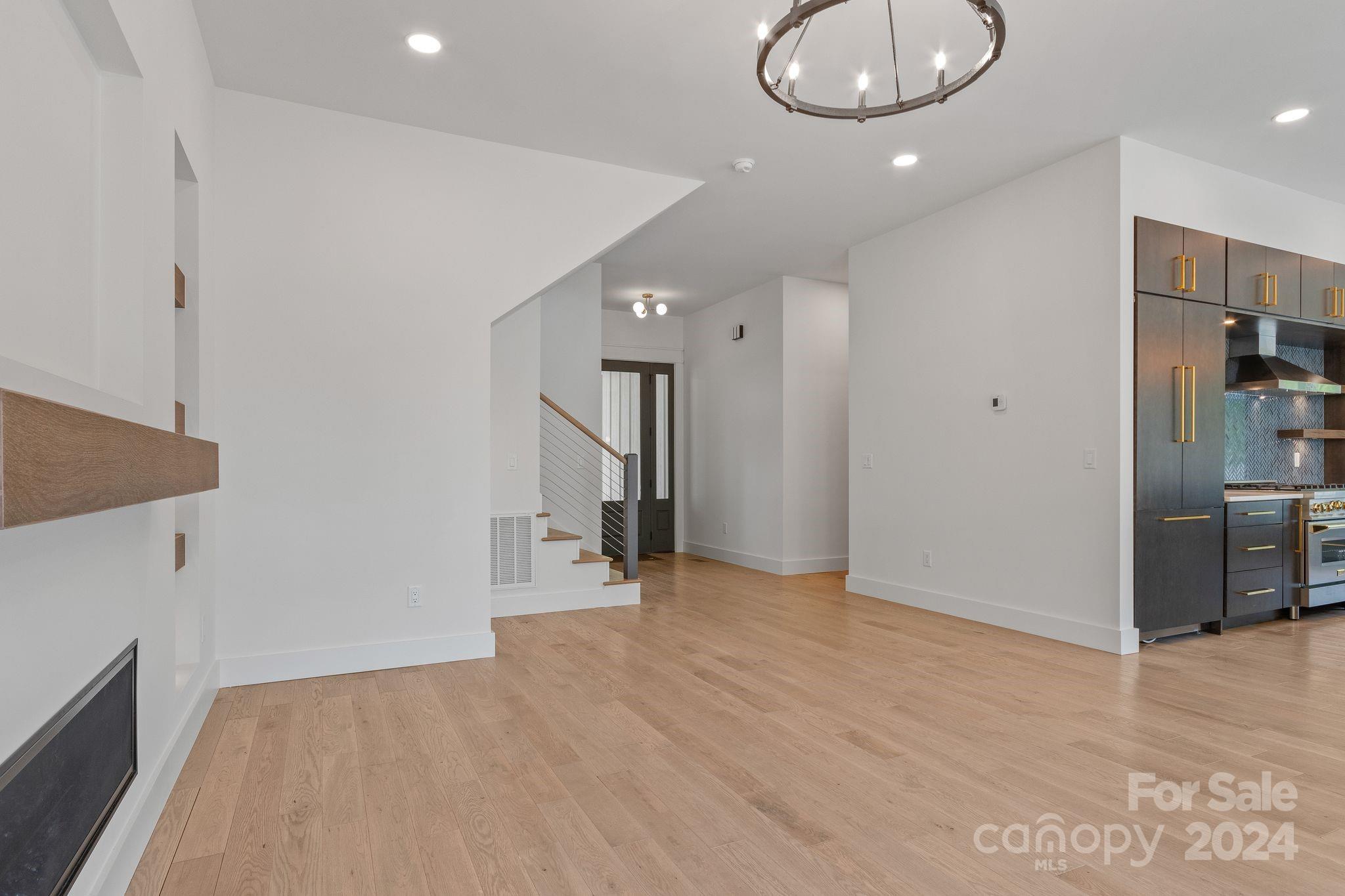 49 Woodrow Avenue