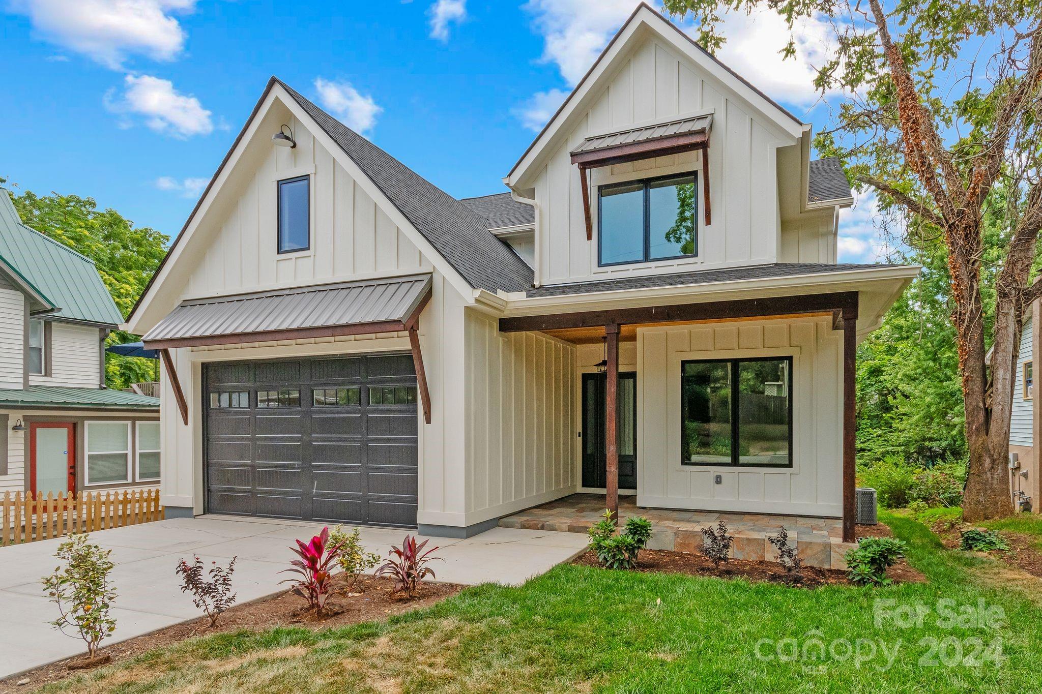 49 Woodrow Avenue