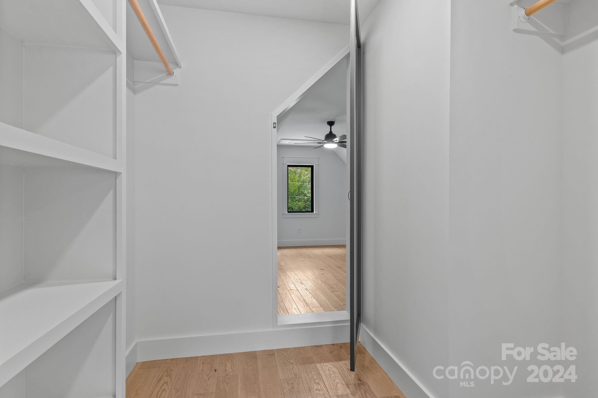 49 Woodrow Avenue