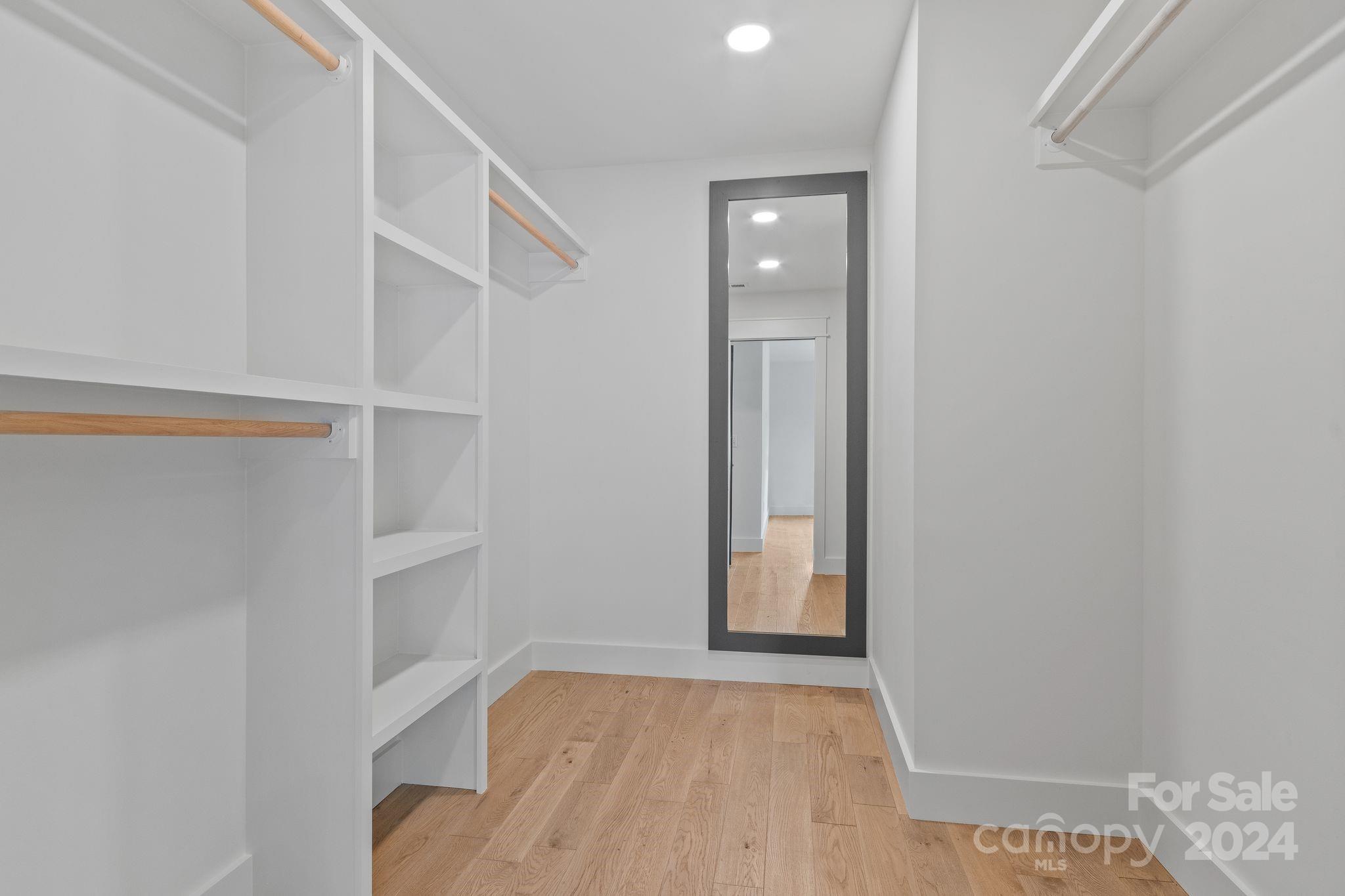 49 Woodrow Avenue
