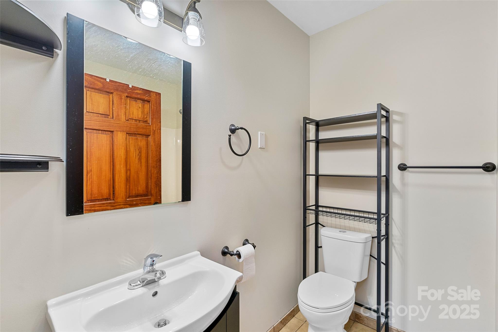 416 W Haywood Street