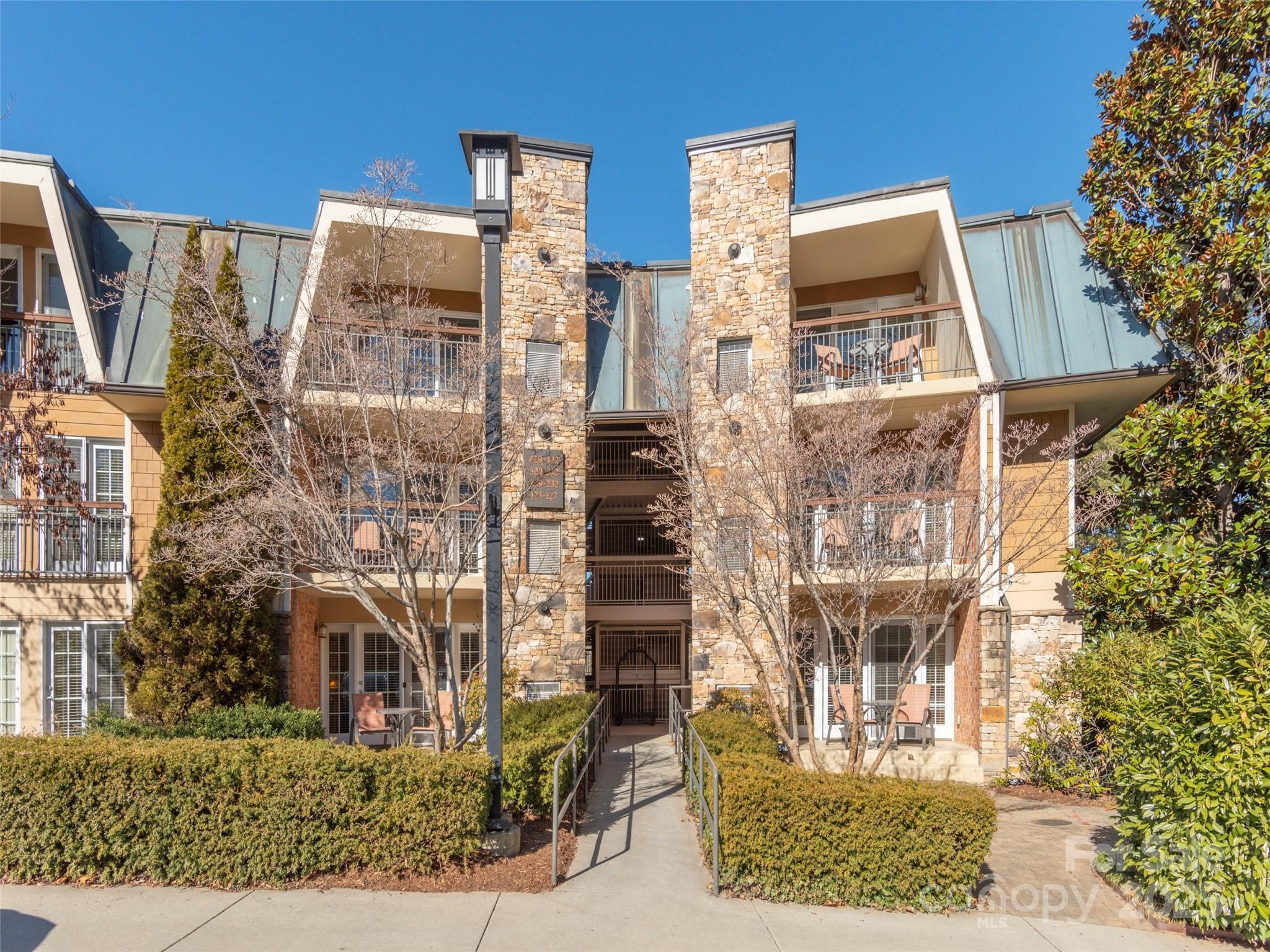 330 Bowling Park Road