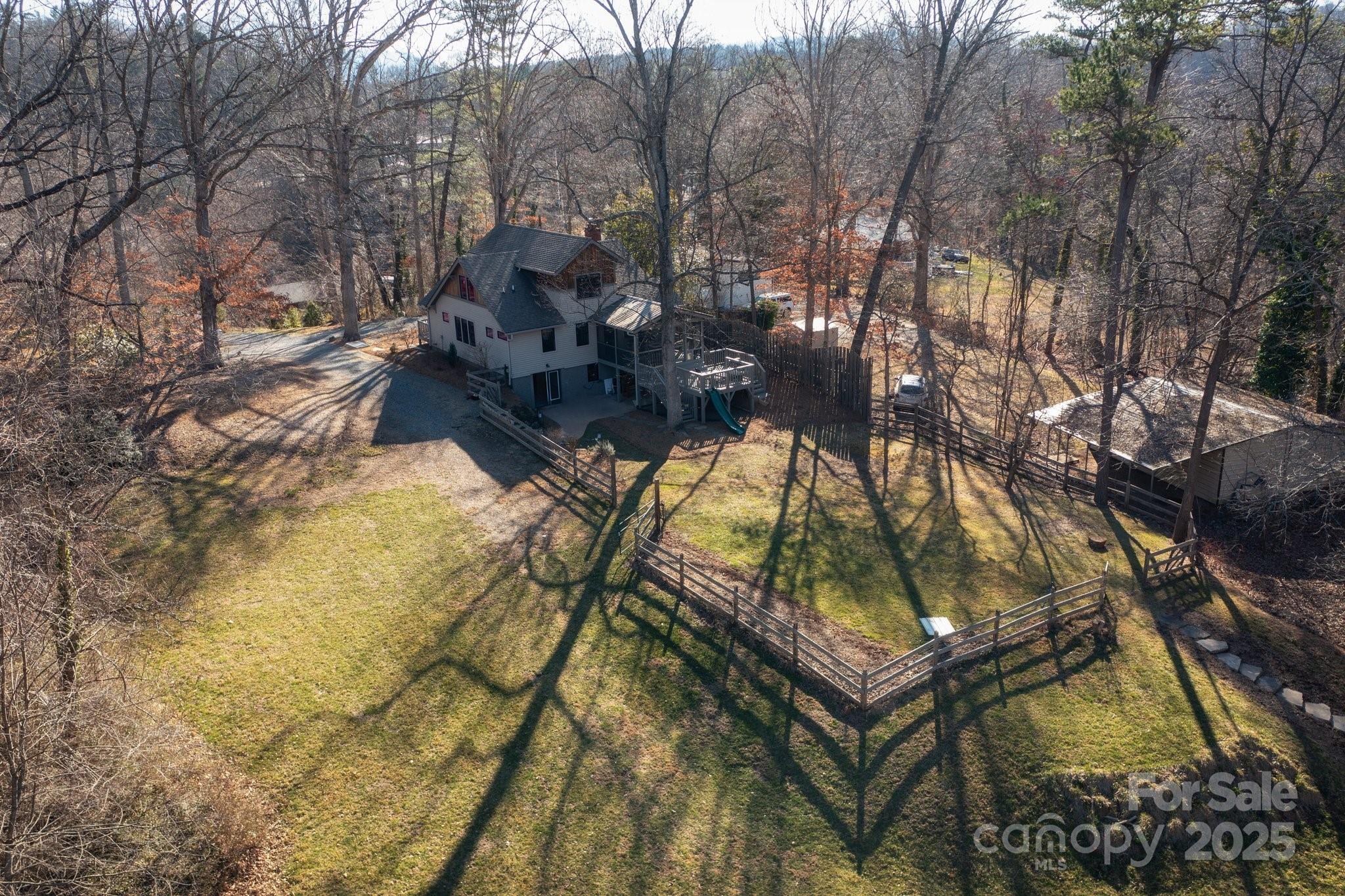 122 and 124 Shelburne Road