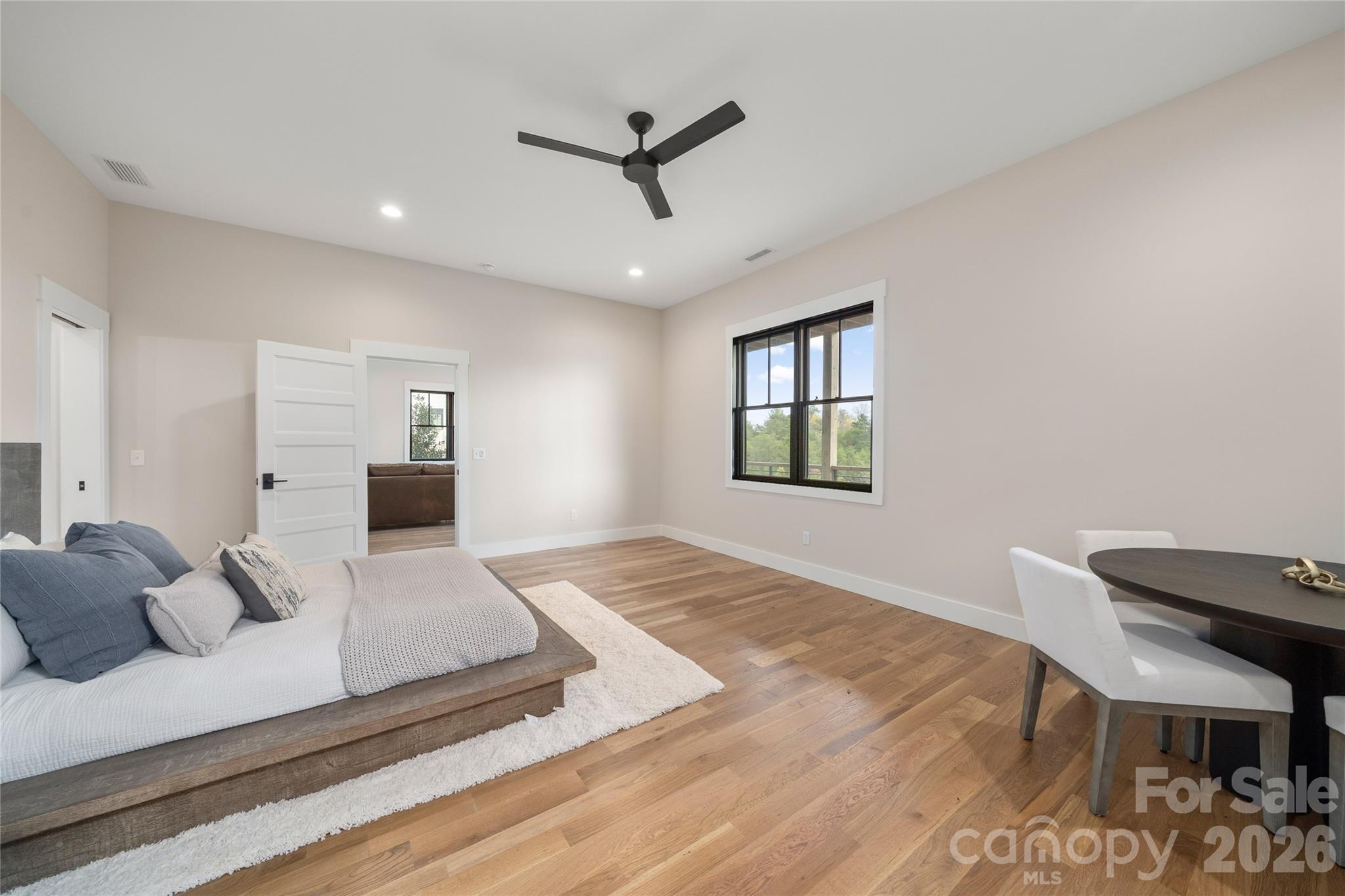 233 Westridge Farm Road Unit: 23