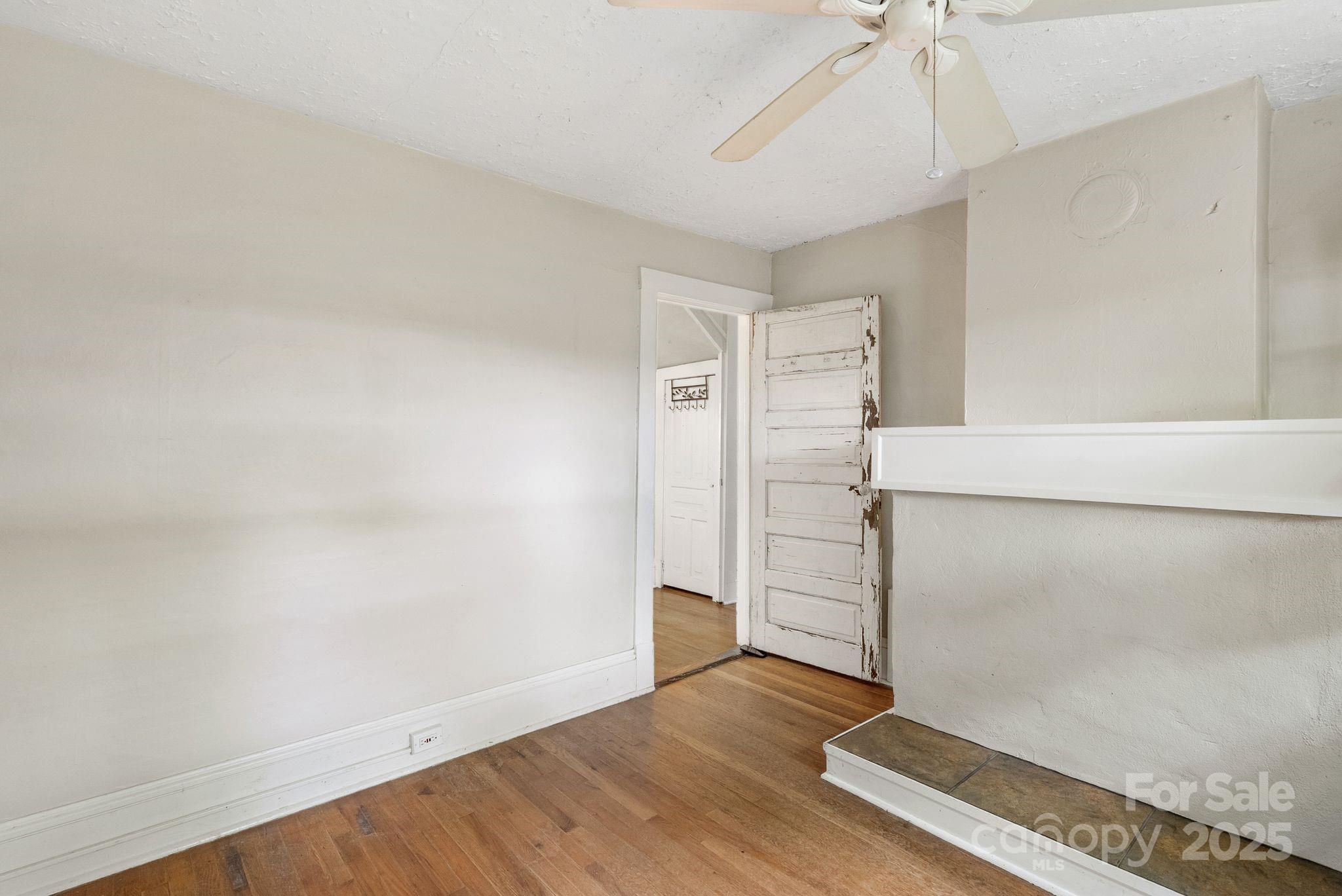 113 4th Street