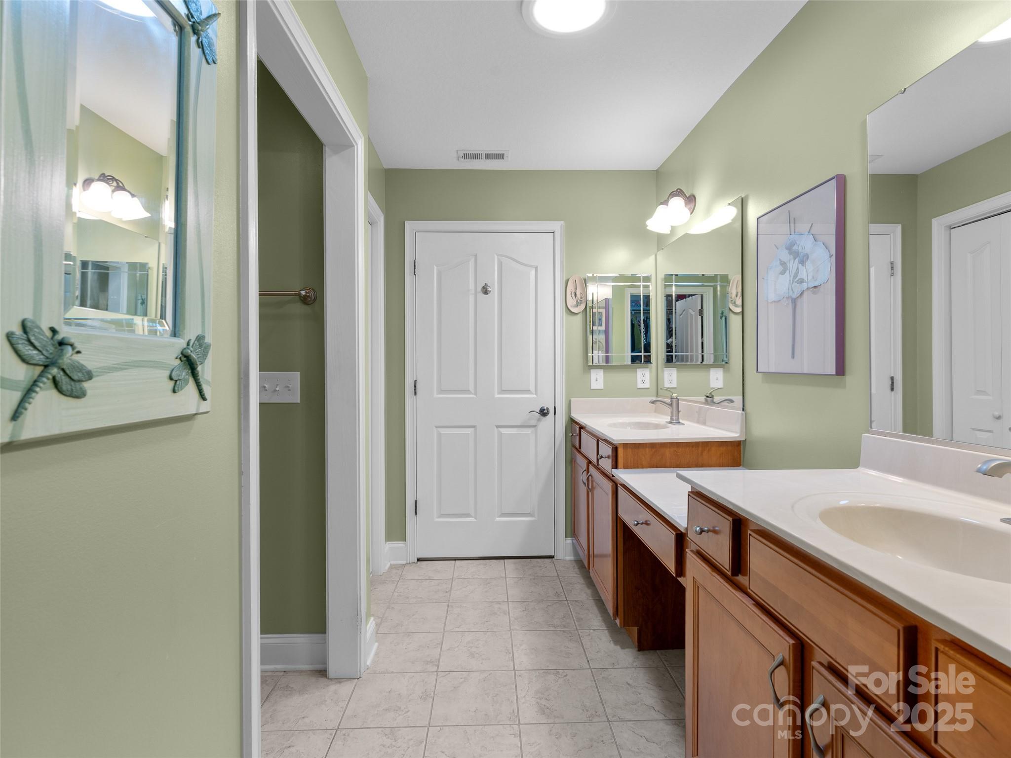 32 Mountain Meadow Circle