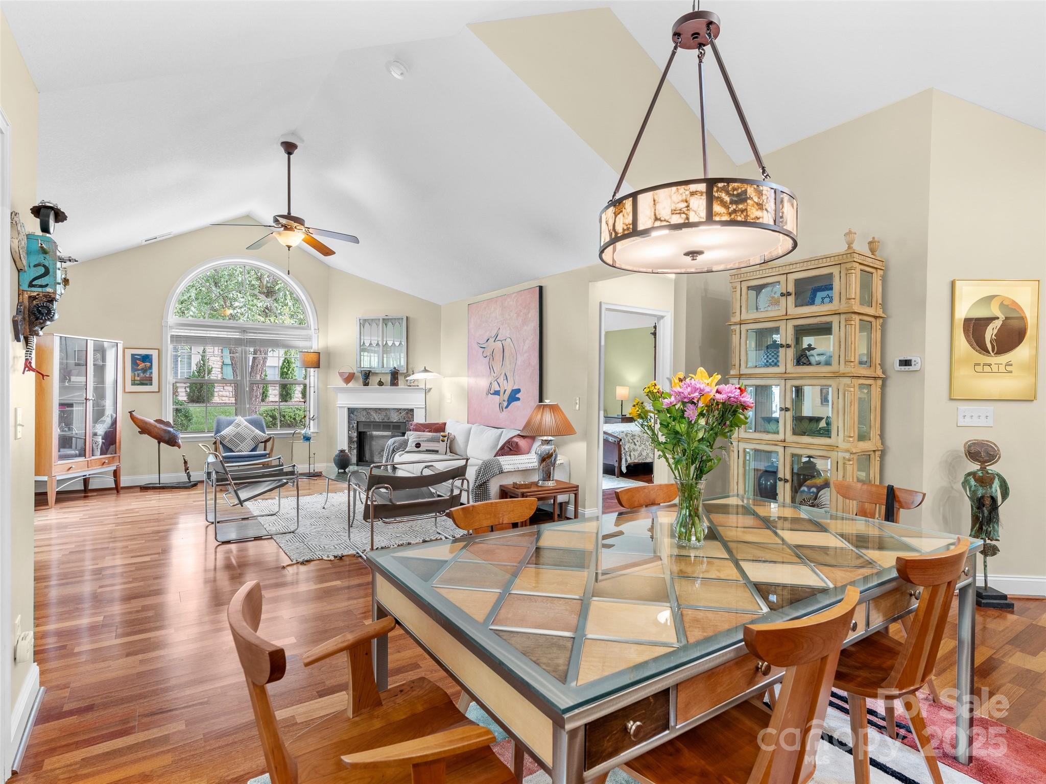 32 Mountain Meadow Circle