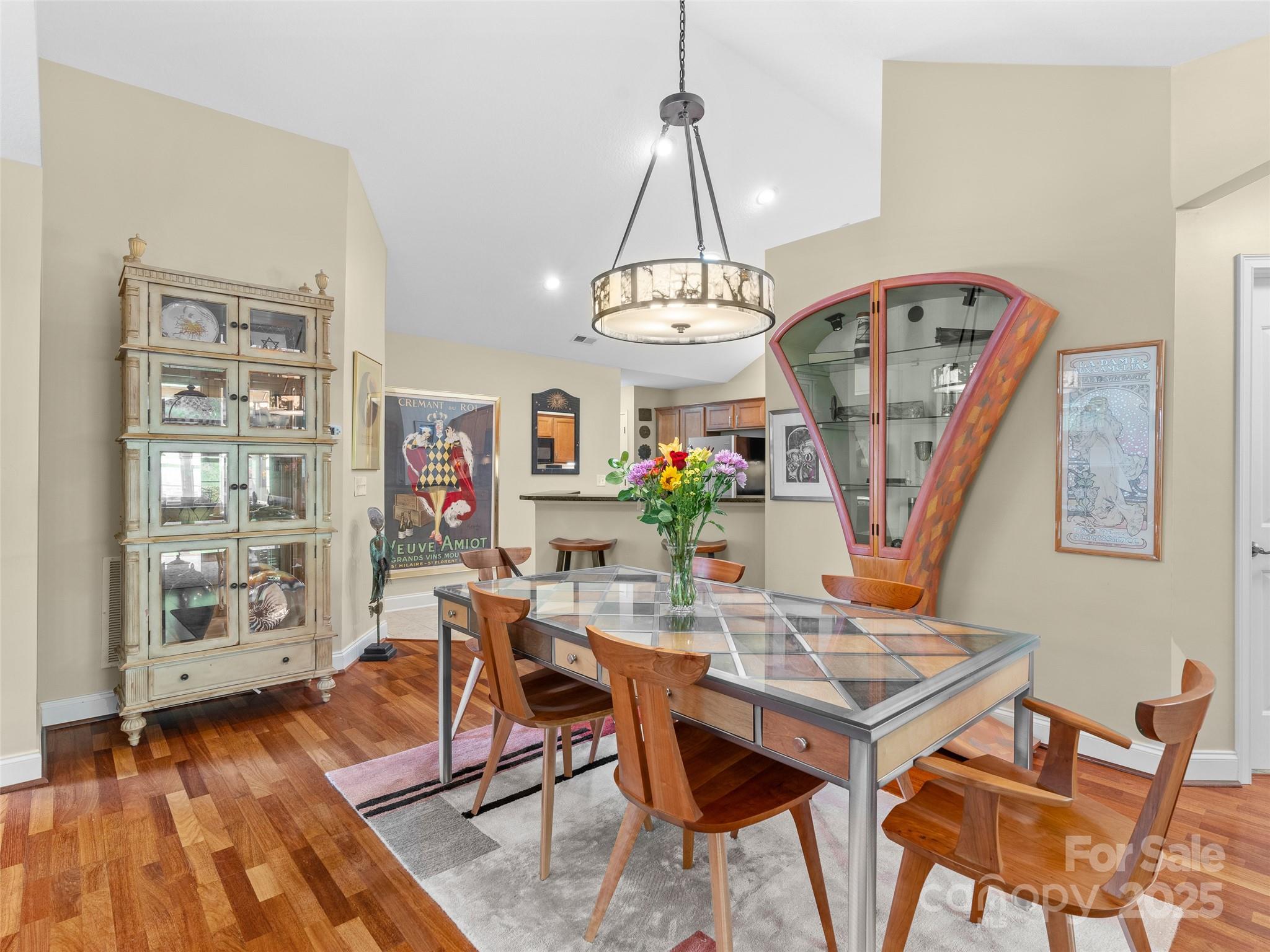 32 Mountain Meadow Circle