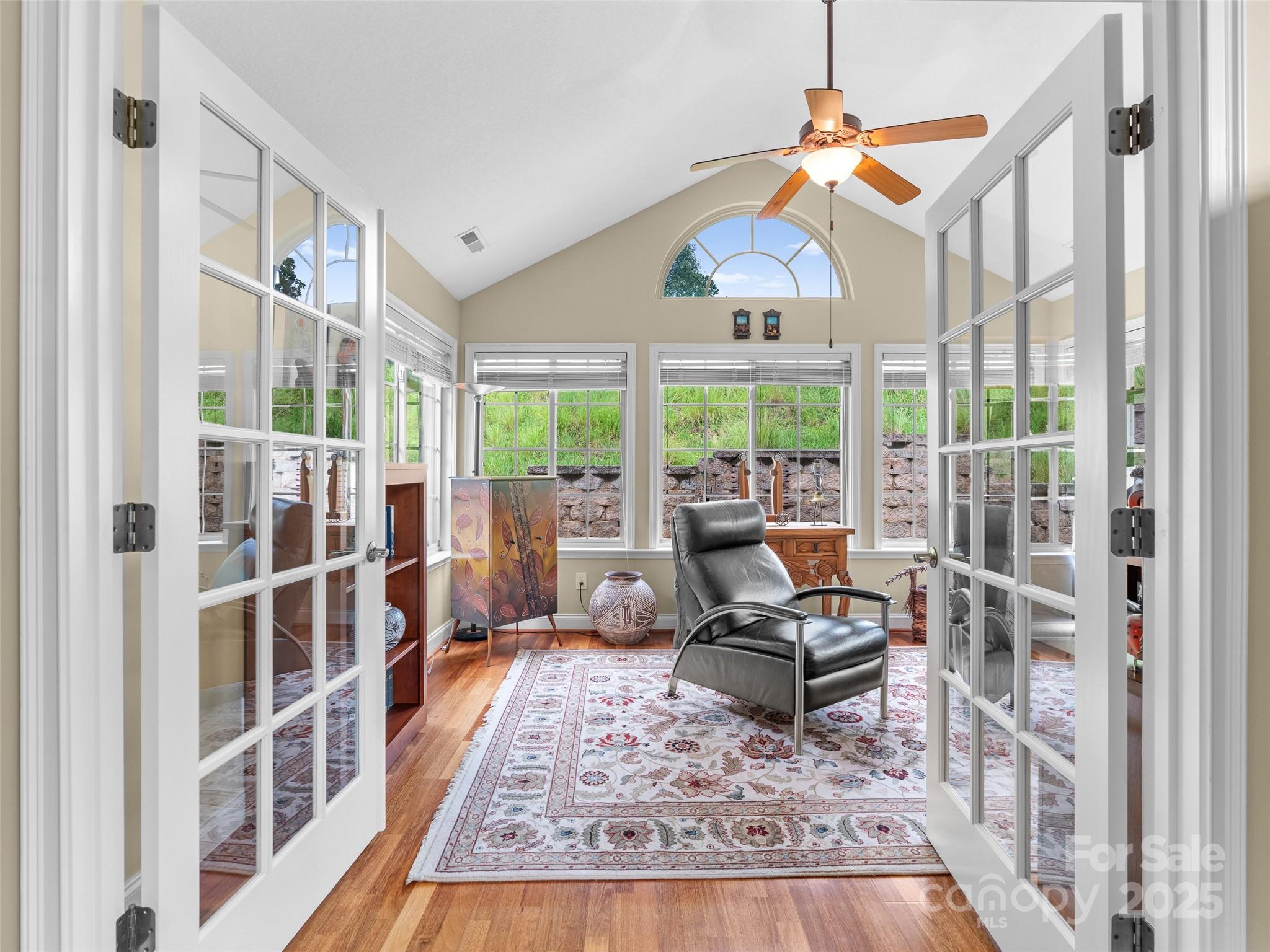 32 Mountain Meadow Circle