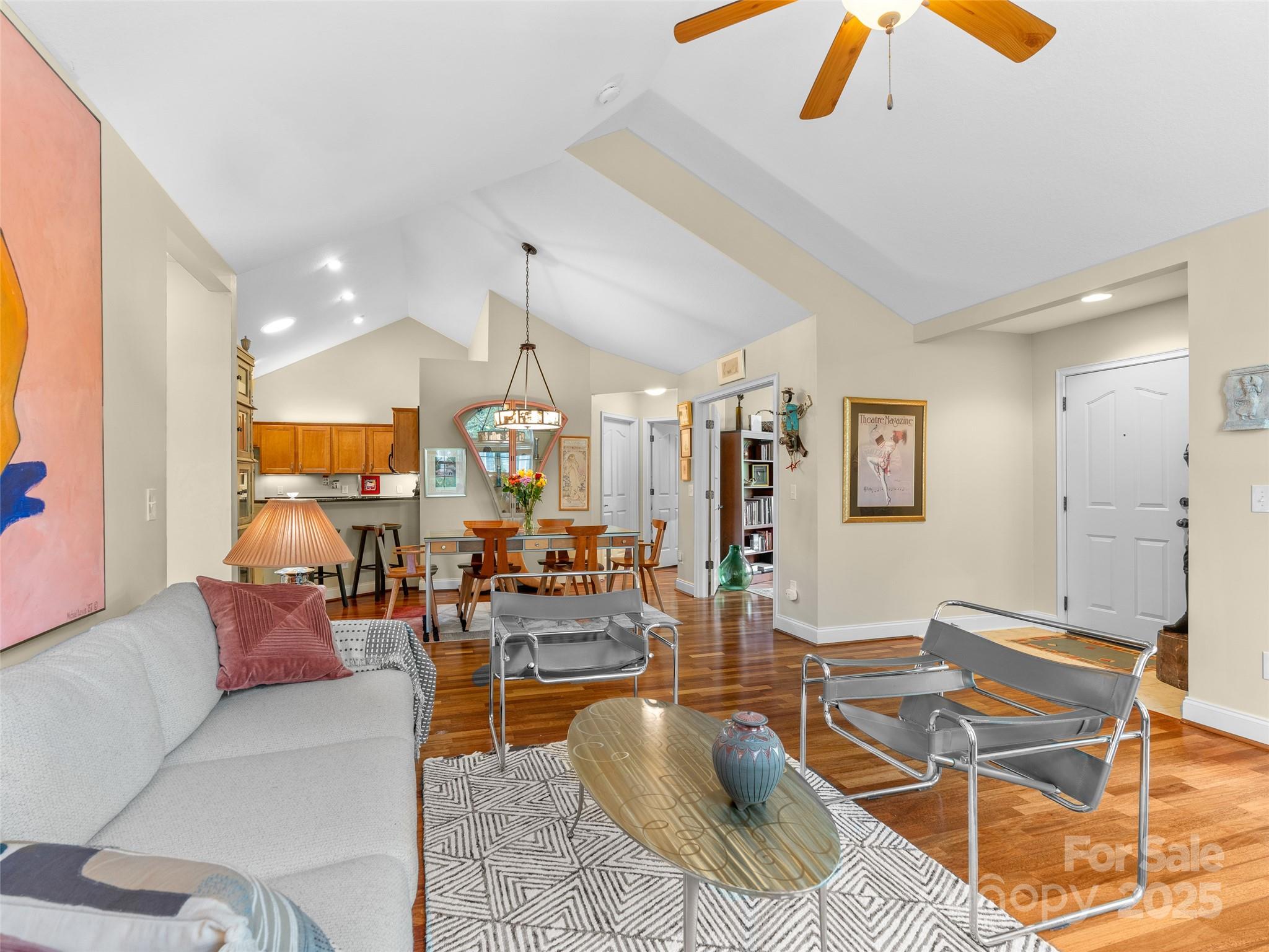 32 Mountain Meadow Circle