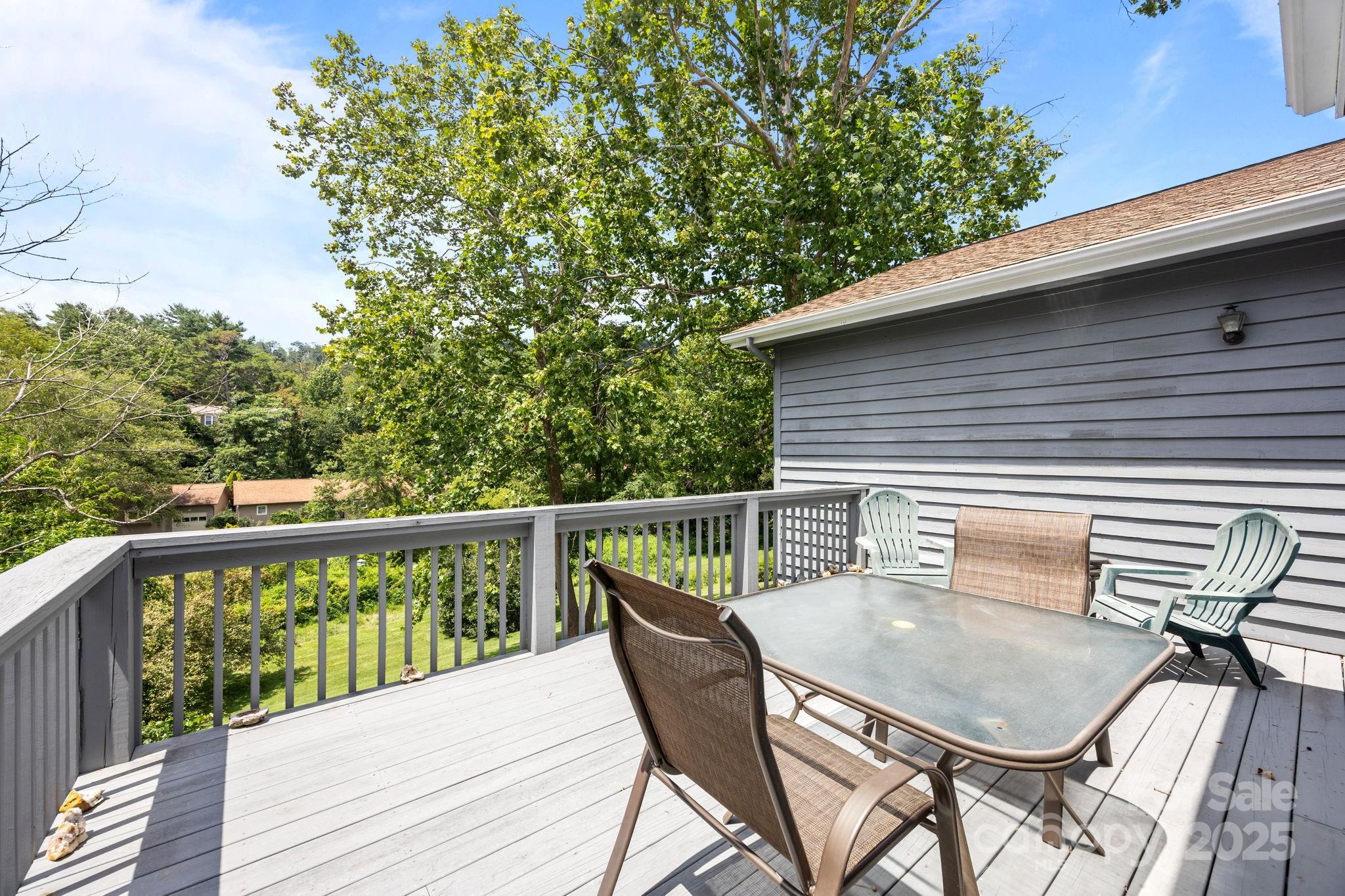 34 Larkspur Court Unit: B